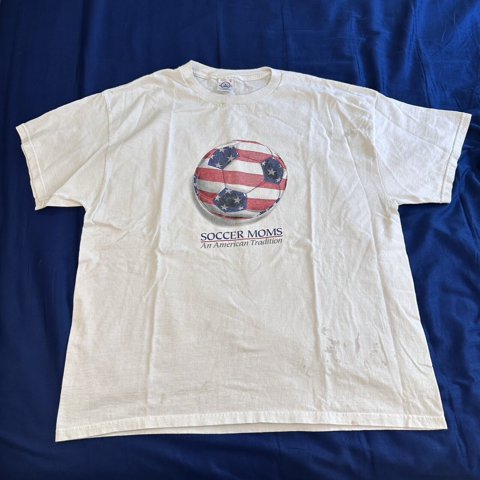 Delta × Vintage Vintage Soccer Moms T Shirt XL MILF T Shirt Tee Size US XL / EU 56 / 4 - 1 Thumbnail