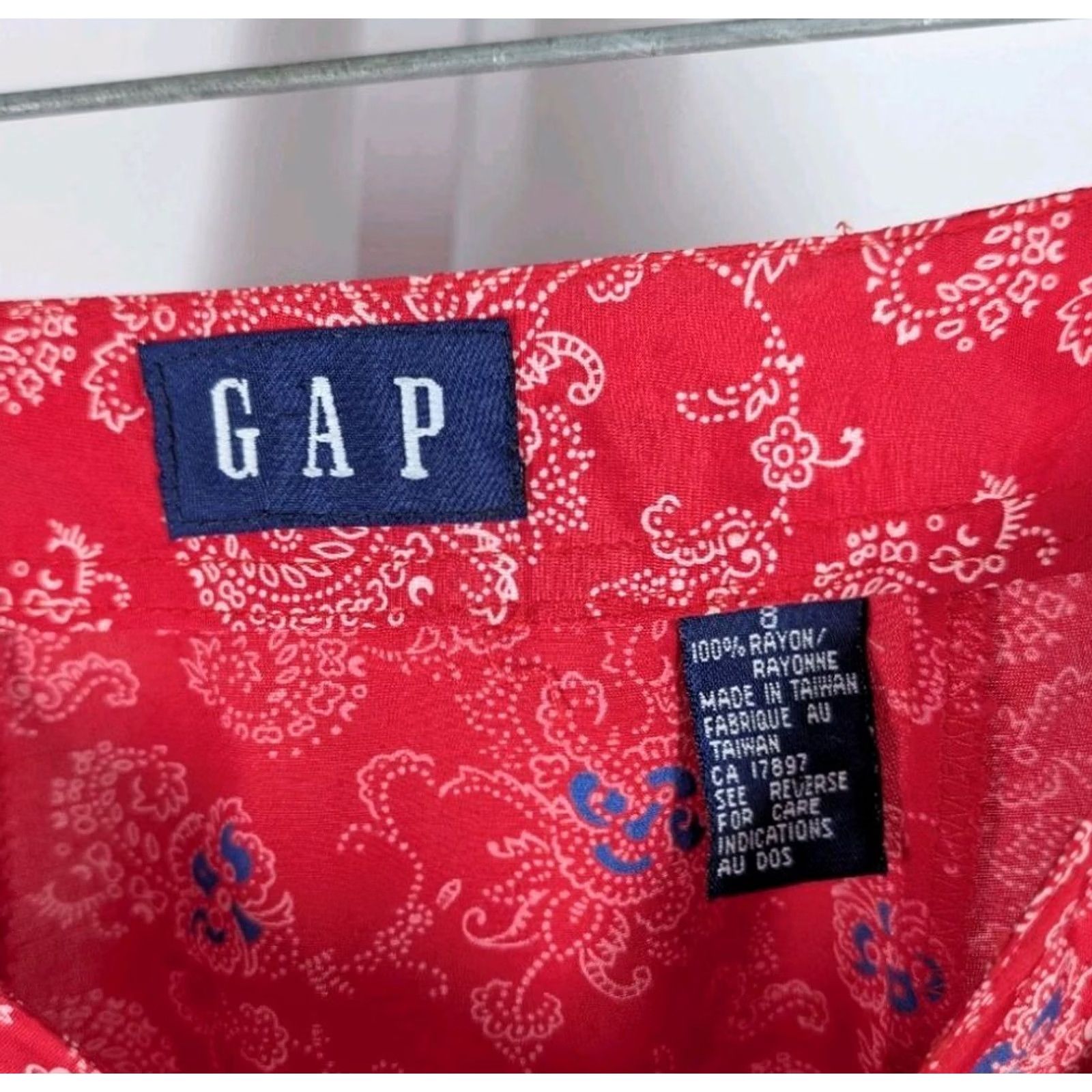 Gap VINTAGE Gap Skirt A-Line Women's S Red Blue Paisley Floral Rayon 29" 90s Bohemian Size 28" / US 6 / IT 42 - 4 Thumbnail