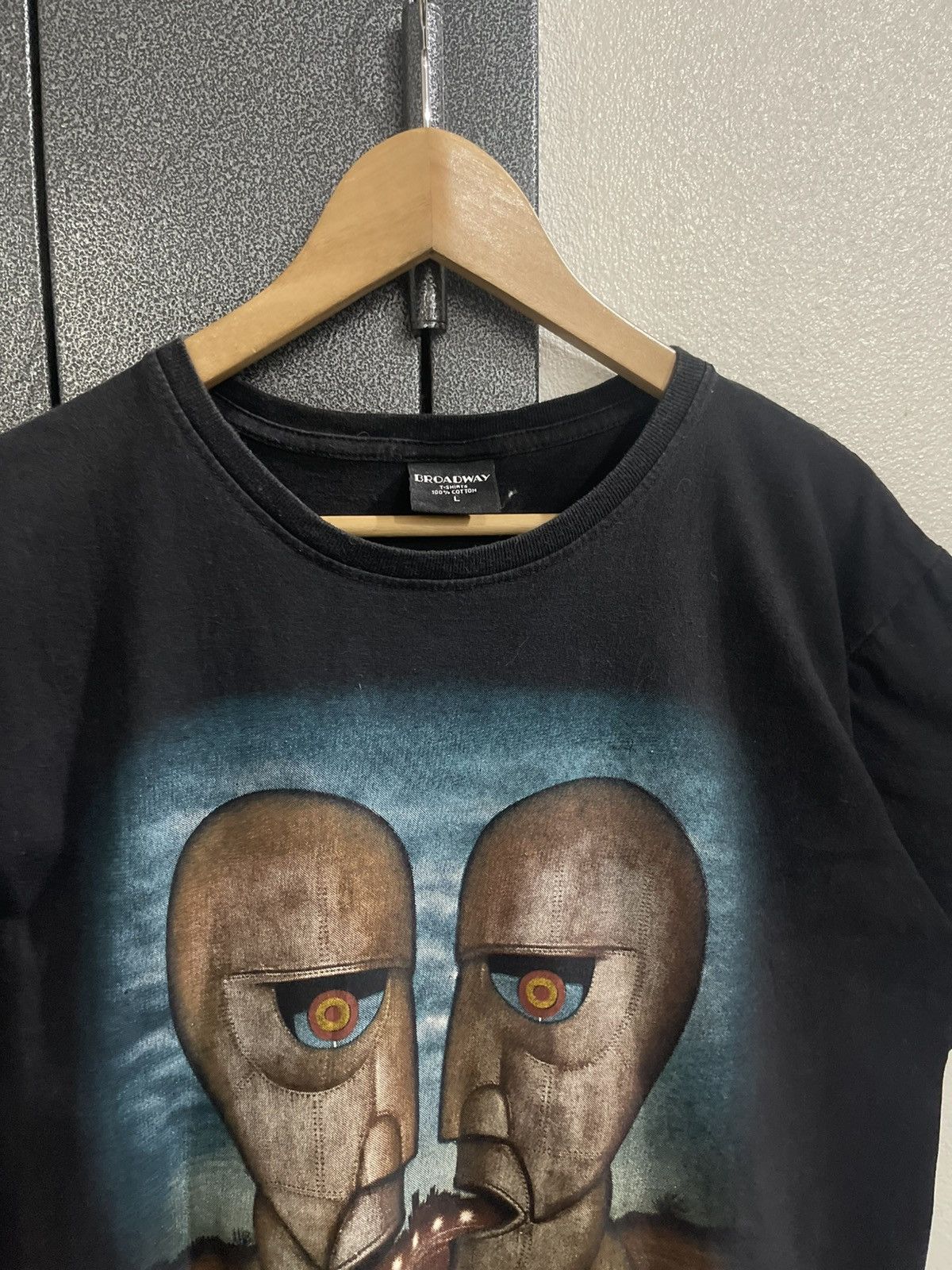 Pink Floyd Vintage PinkFloyd North American Tour 1994 Tshirt Size US L / EU 52-54 / 3 - 5 Thumbnail