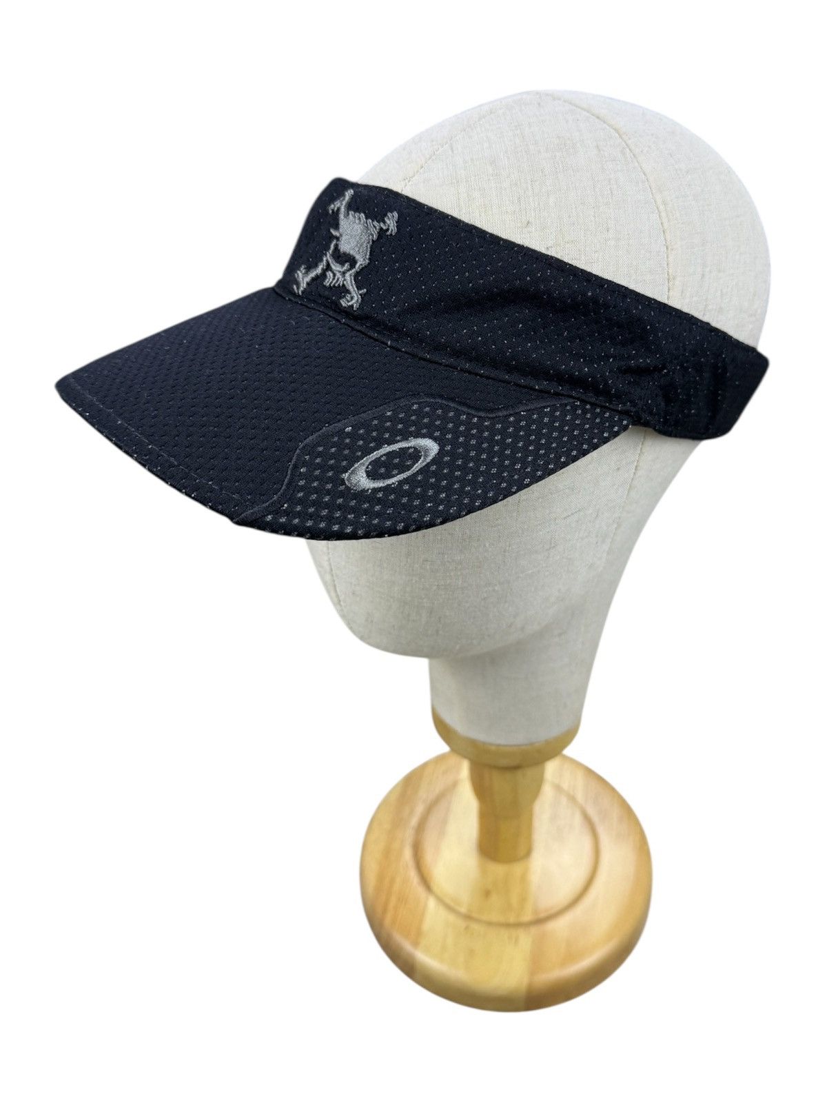 Oakley Vintage OAKLEY Visor Golf Wear Sports Embroidery Logo Size ONE SIZE - 2 Thumbnail