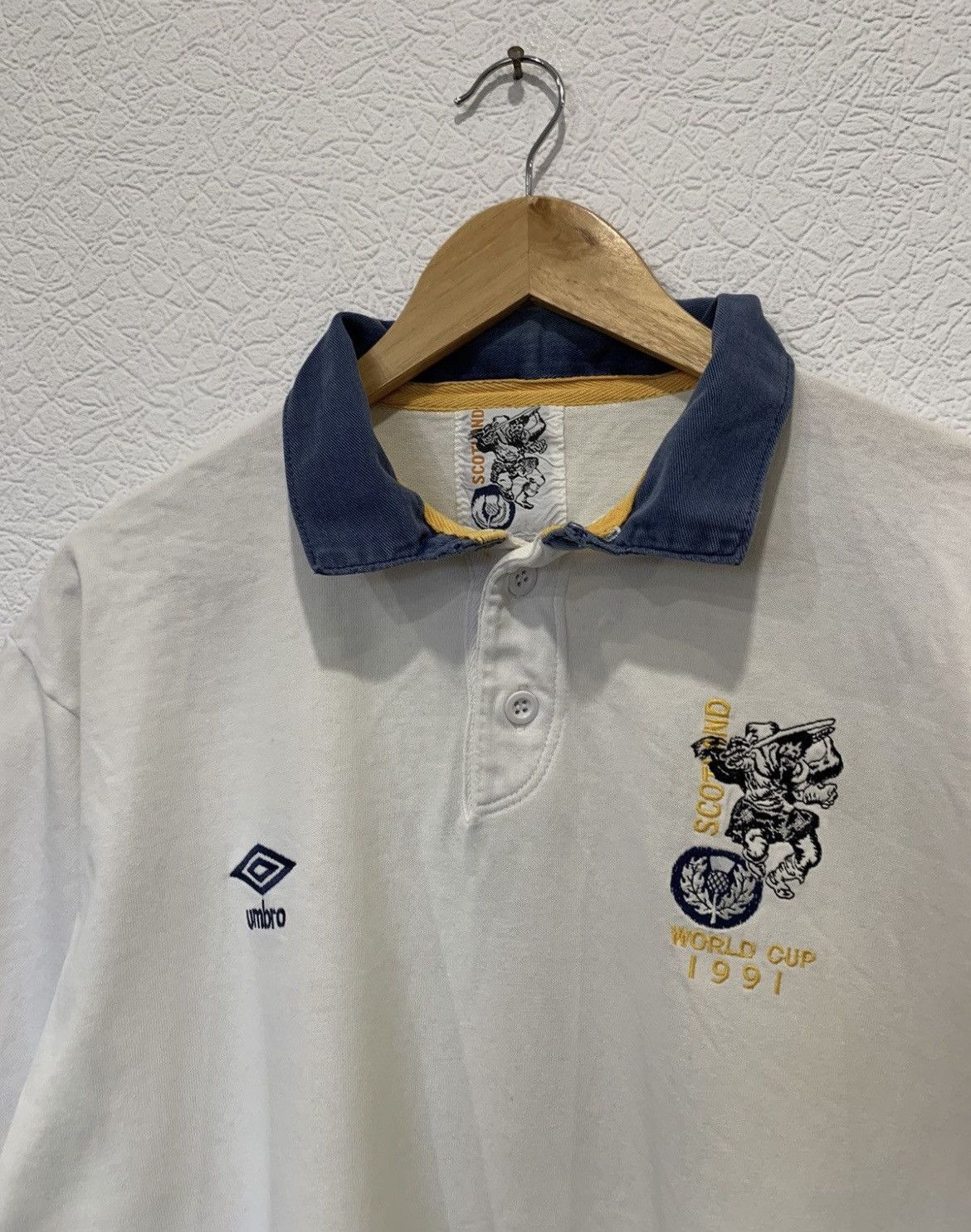Vintage Vintage Umbro 90’s Scotland T Shirt Polo Size US M / EU 48-50 / 2 - 2 Thumbnail