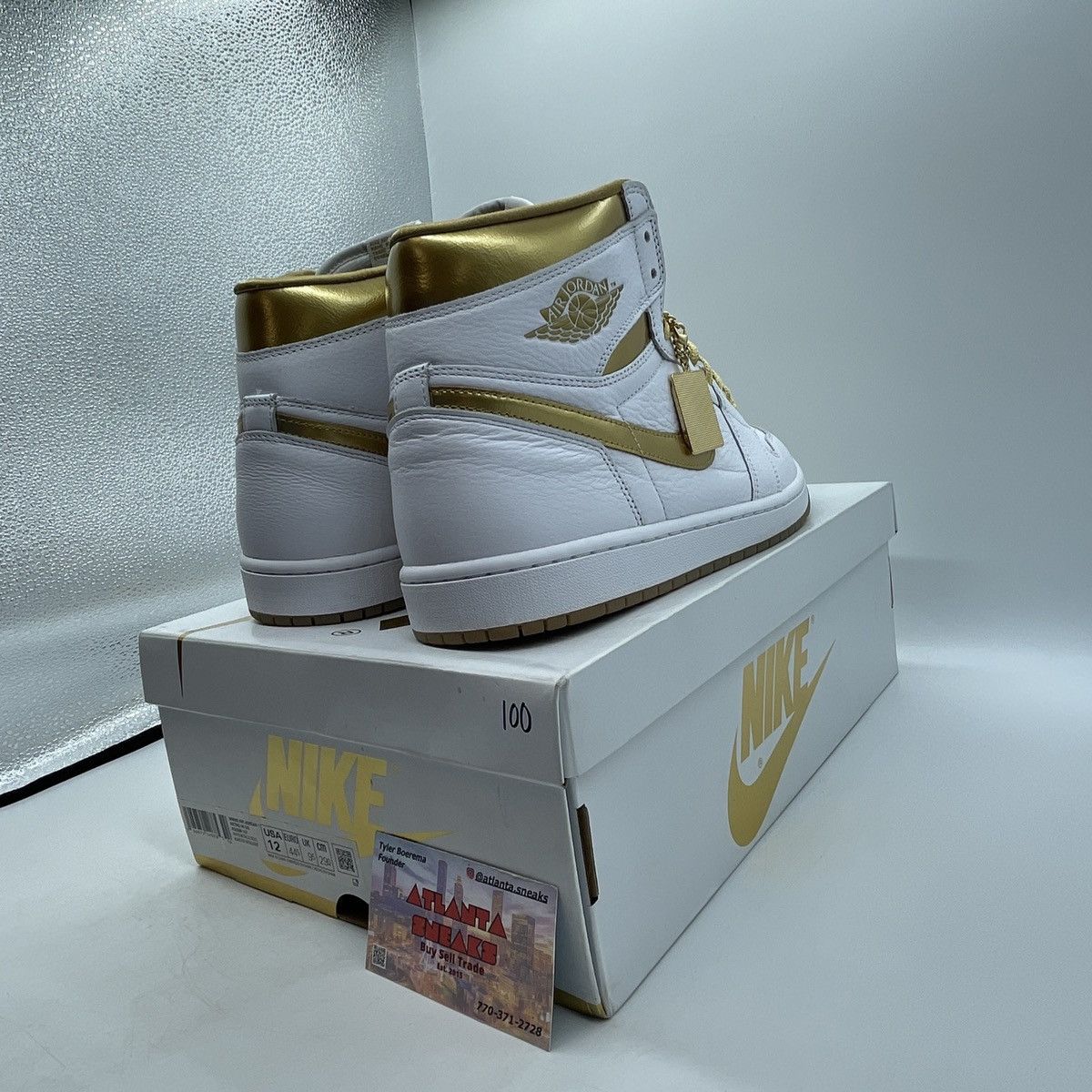 Jordan Brand Air Jordan 1 metallic gold Size US 12 / EU 45 - 5 Thumbnail