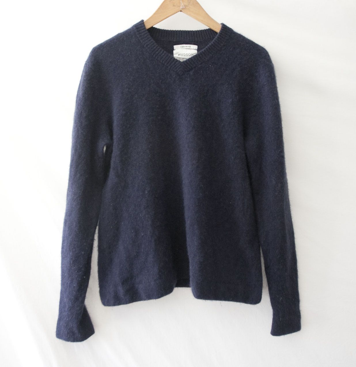 Other Hudson North Sweater 100% Cashmere Size M Dark Blue Size US M / EU 48-50 / 2 - 1 Thumbnail