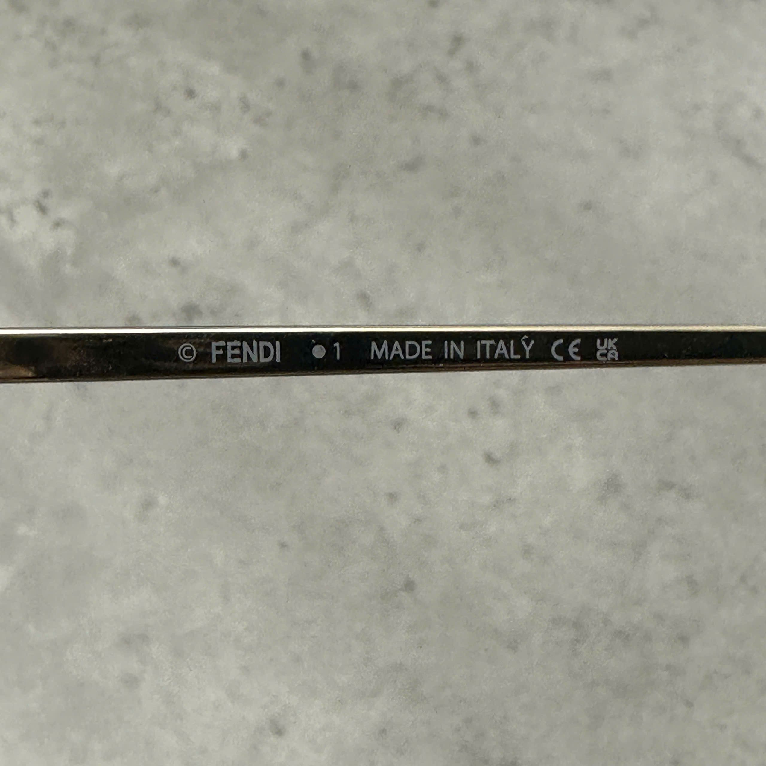 Fendi FENDI FE4172US 32G Sunglasses Size ONE SIZE - 4 Thumbnail