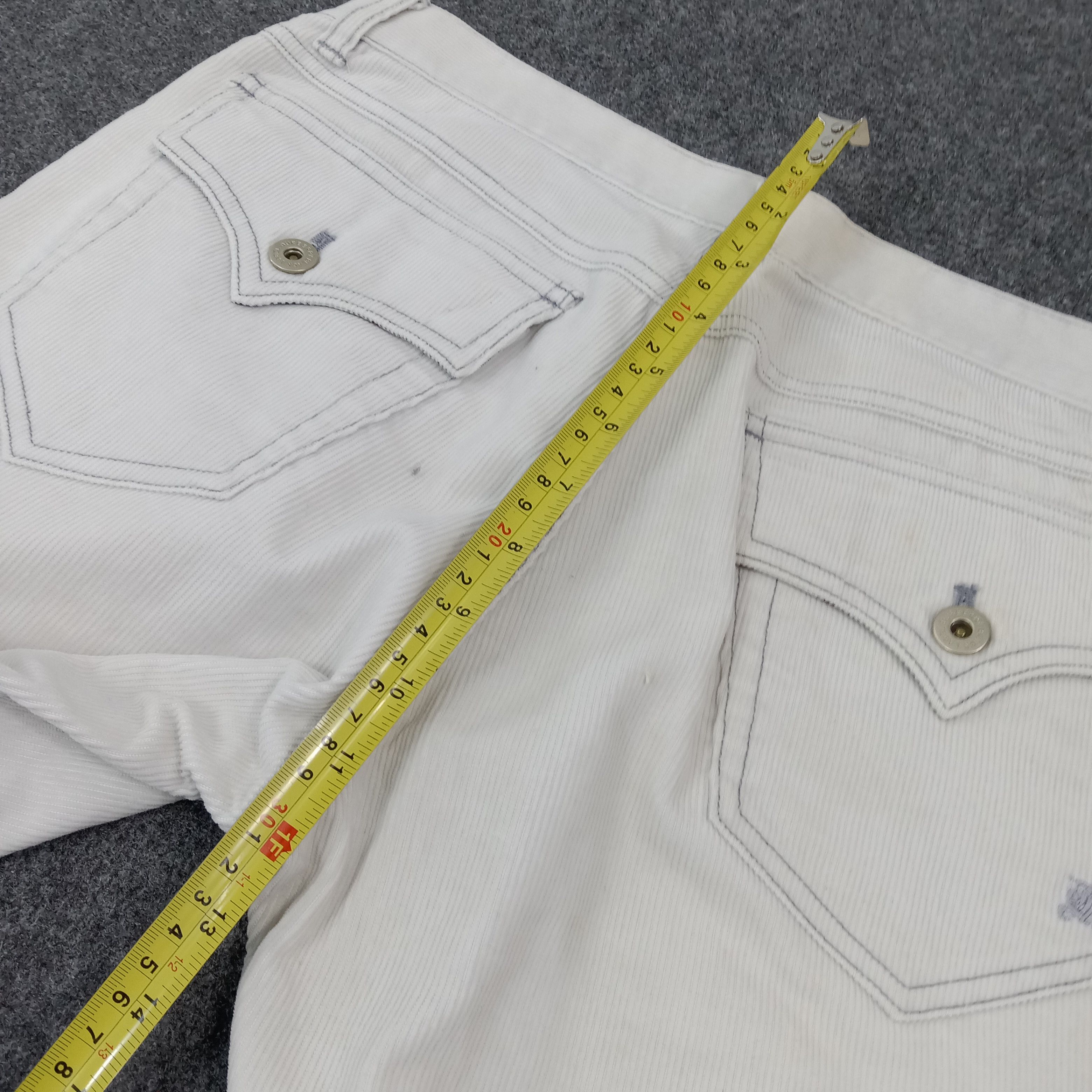 Burberry Burberry Black Label Designer Corduroy Pants C265N31 Size US 30 / EU 46 - 11 Thumbnail
