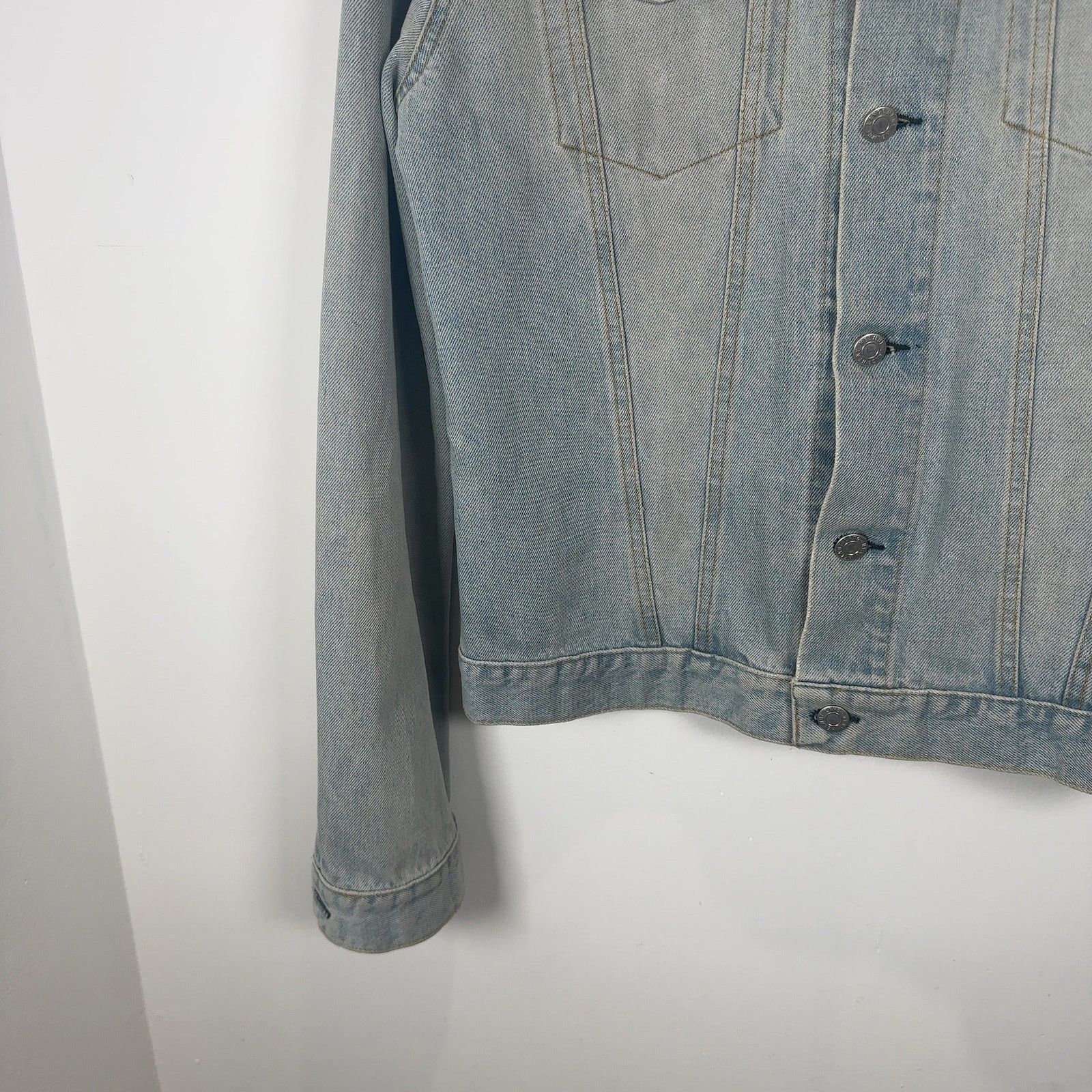 Helmut Lang Helmut Lang Re-Edition Painter Denim Trucker Jacket Size M Size US M / EU 48-50 / 2 - 3 Thumbnail