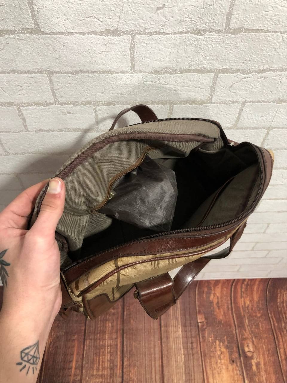 Burberry × Vintage Vintage Burberry Nova Check Bag Size ONE SIZE - 15 Thumbnail