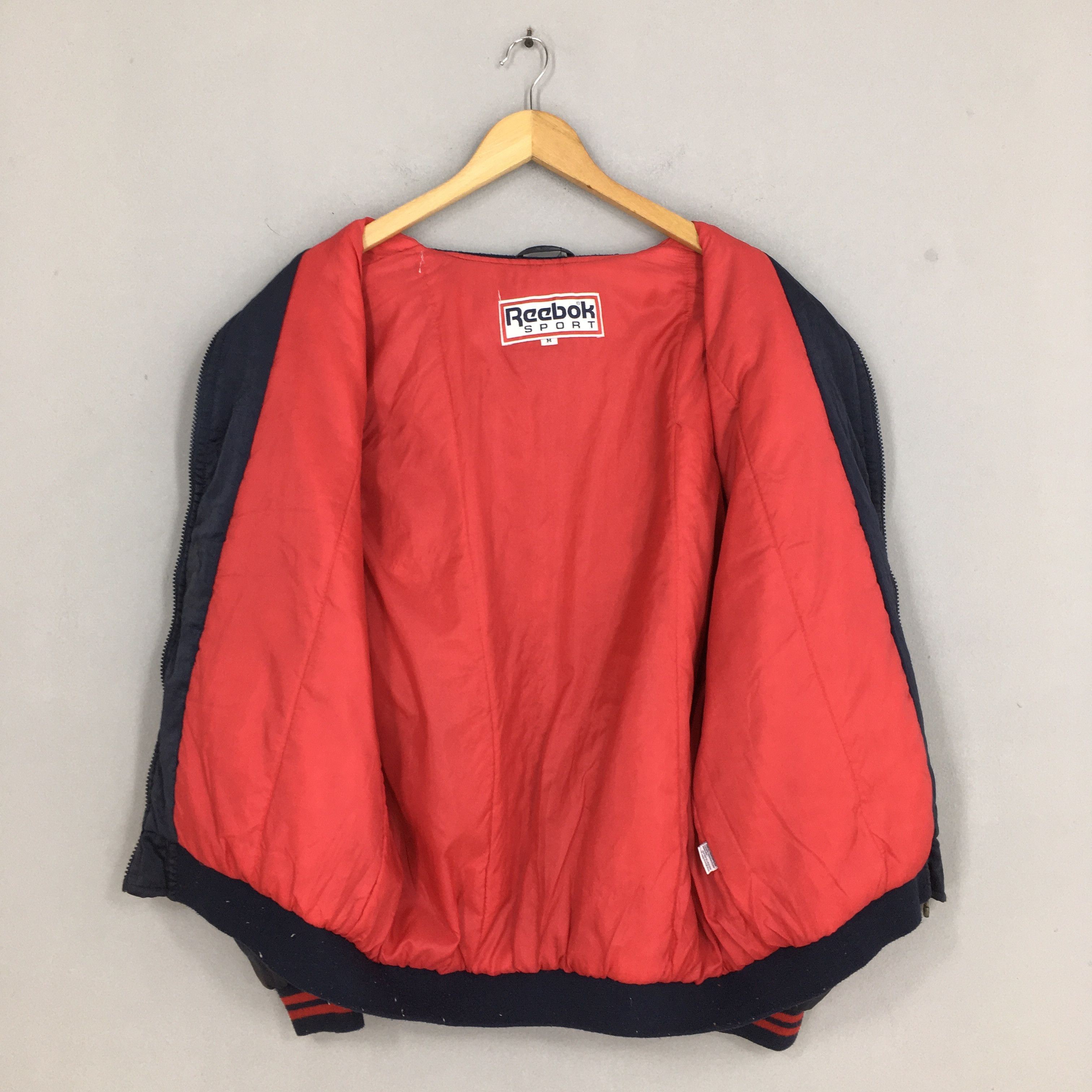 NBA Vintage 90s Reebok Sports The Pump Jacket Medium Size US M / EU 48-50 / 2 - 6 Thumbnail