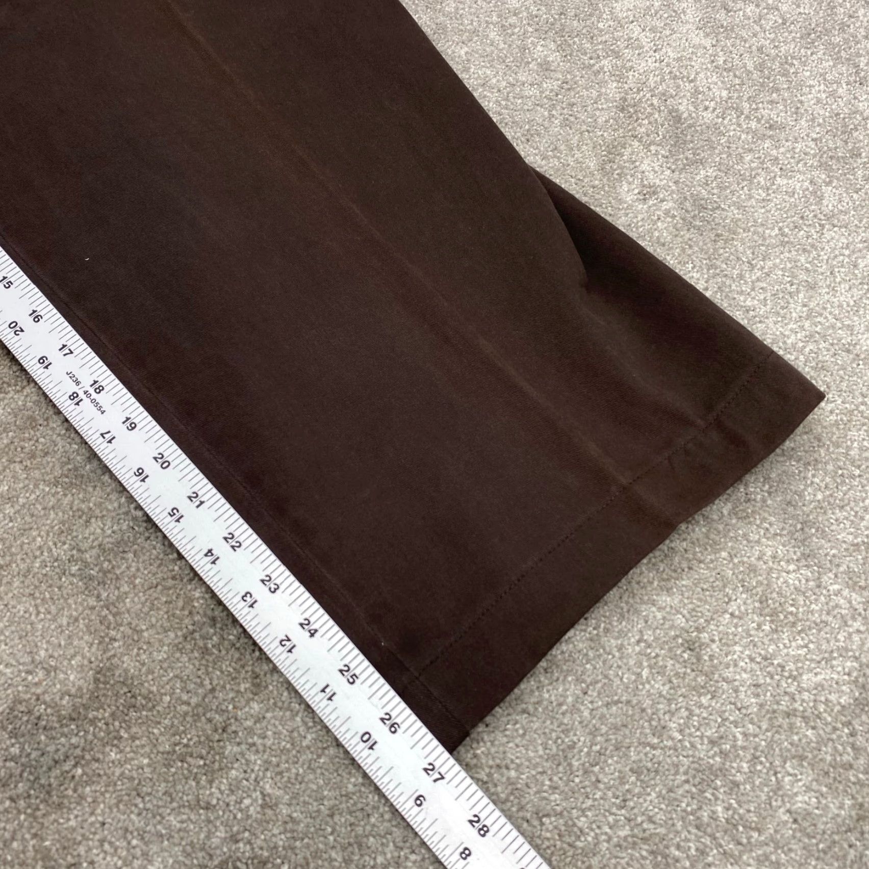 Izod NWT Izod Cargo Pants Mens 42x27 Brown Rock Washed Metrix Fit Pockets Cargo Straight Mens 42 Brown Izod Rock Washed Metrix Fit Casual Pants Size US 42 / EU 58 - 7 Thumbnail