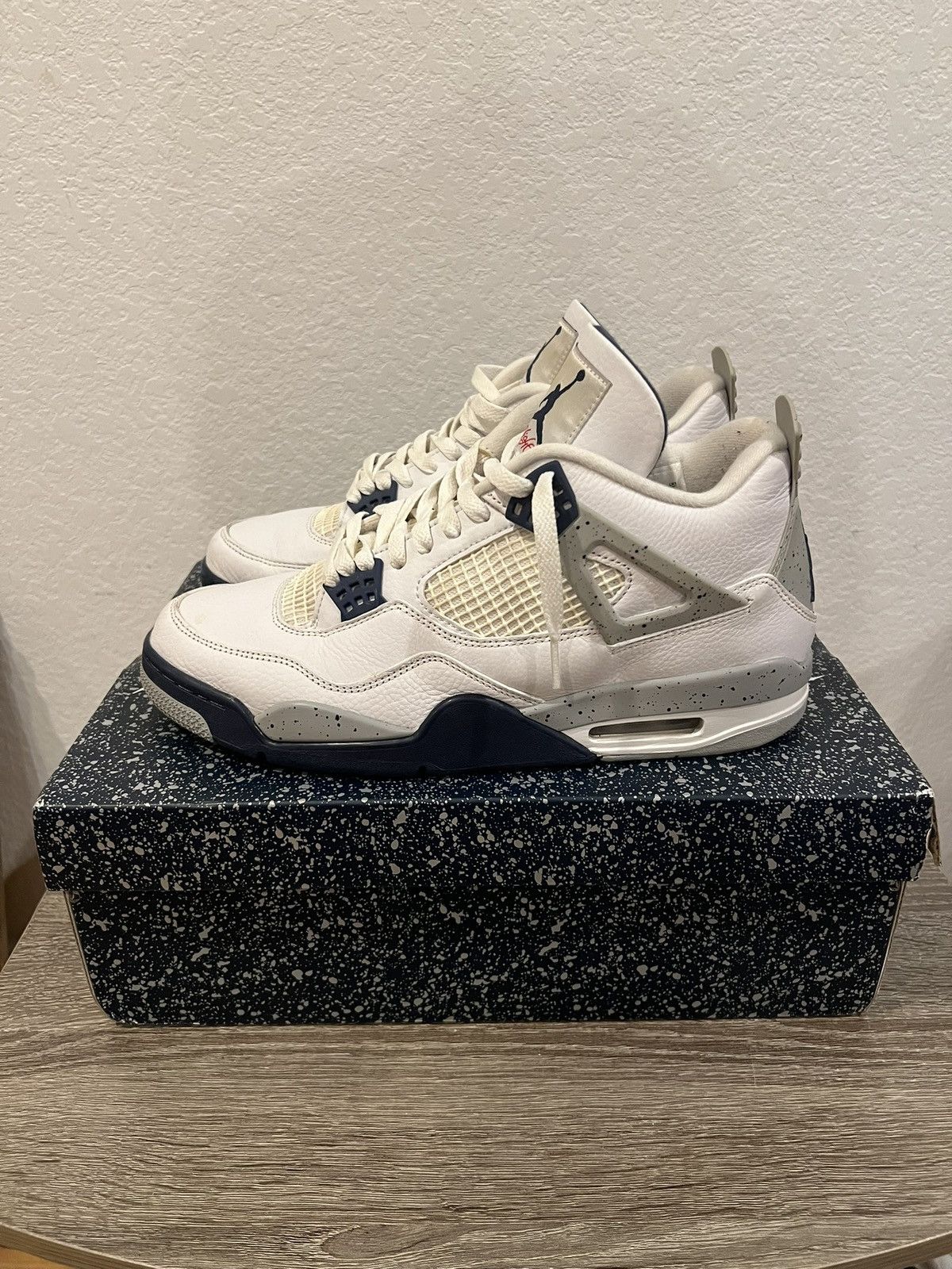 Jordan Brand Jordan 4 Midnight Navy Size US 11.5 / EU 44-45 - 2 Thumbnail
