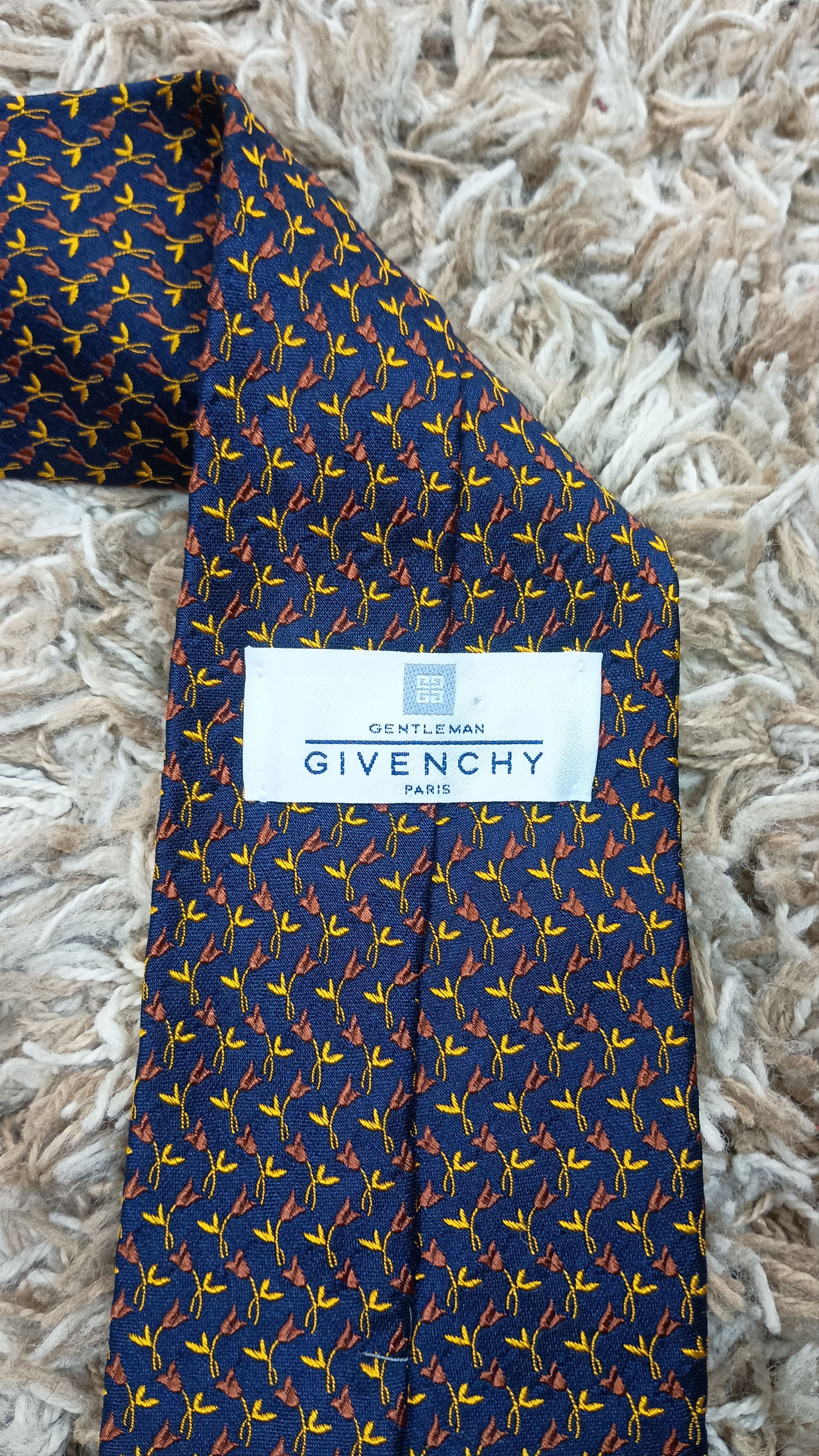 Givenchy Vintage made in italy Givenchy tie 100%silk Size ONE SIZE - 2 Thumbnail