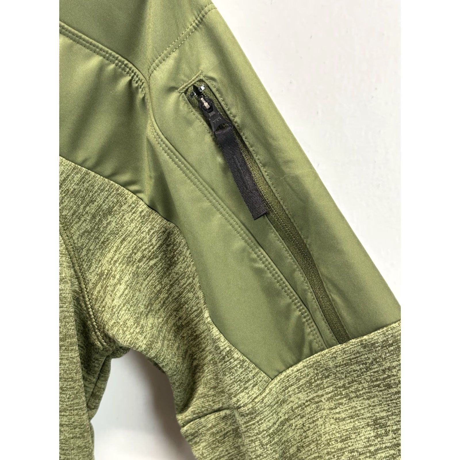 Nike NIKE Therma Fit Sweatshirt Green Performance Crew Neck Adult Small Mens Size US S / EU 44-46 / 1 - 4 Thumbnail