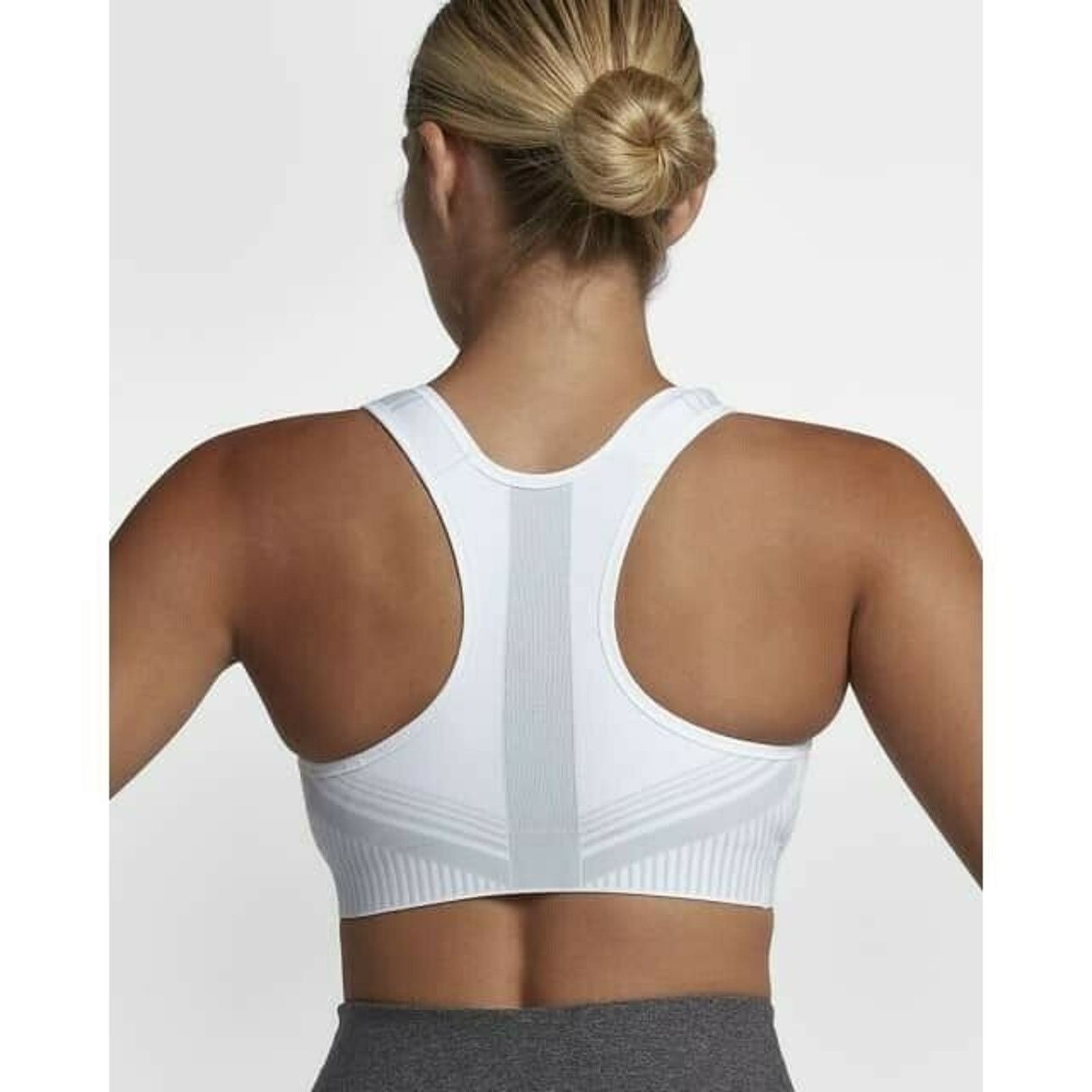 Nike $80 Nike Flyknit High Support Sports Bra Gym Training XS NWT Size XS / US 0-2 / IT 36-38 - 3 Thumbnail