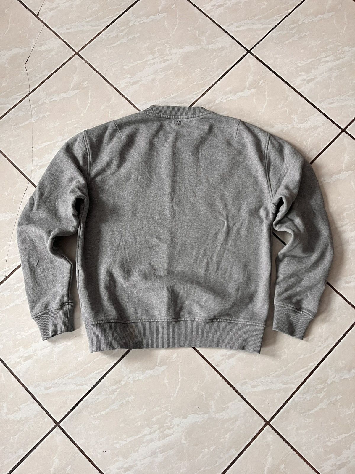 AMI Ami Sweatshirt Love Logo Embroider Classic Luxury Sweater Size US M / EU 48-50 / 2 - 7 Thumbnail