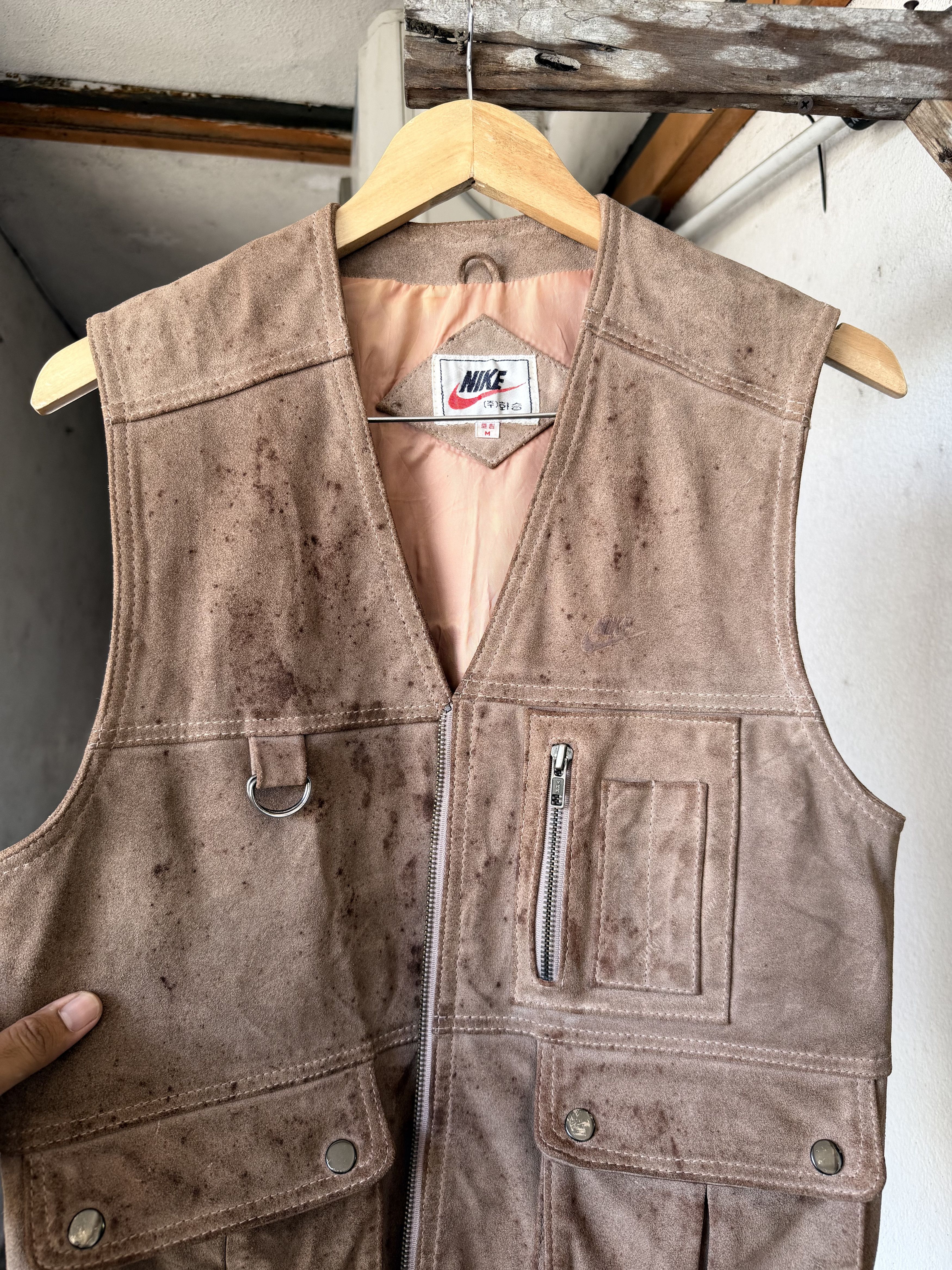 Nike Very Rare❗️Vintage 90s Nike Suede Leather Vest Jacket Size US M / EU 48-50 / 2 - 7 Thumbnail