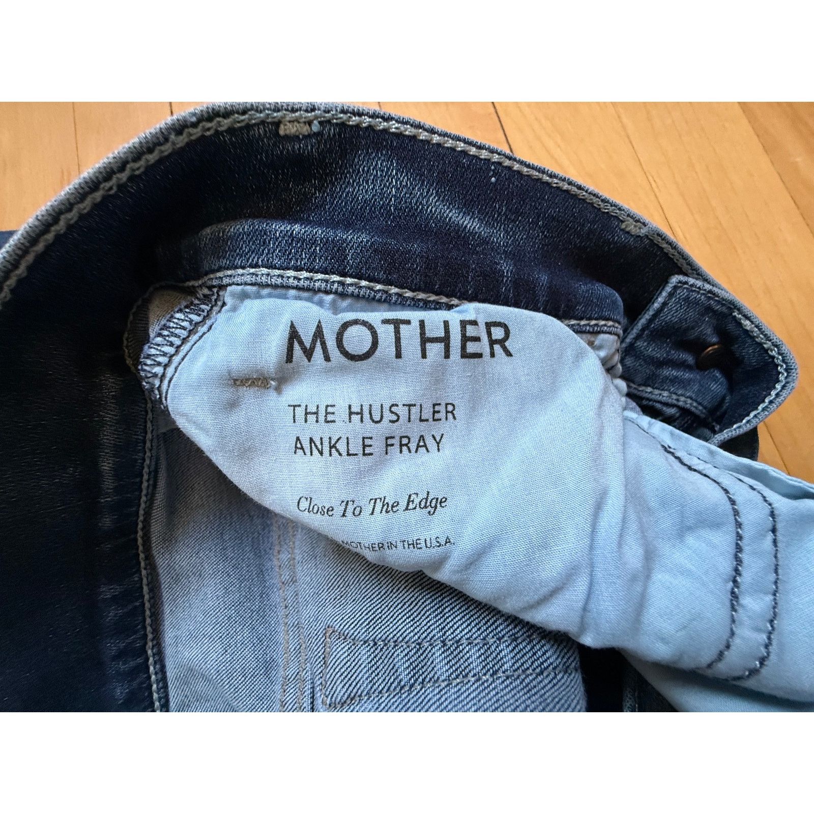 MOTHER MOTHER The Hustler Ankle Fray High Rise Flare Jeans Size 31 Size 31" - 7 Thumbnail