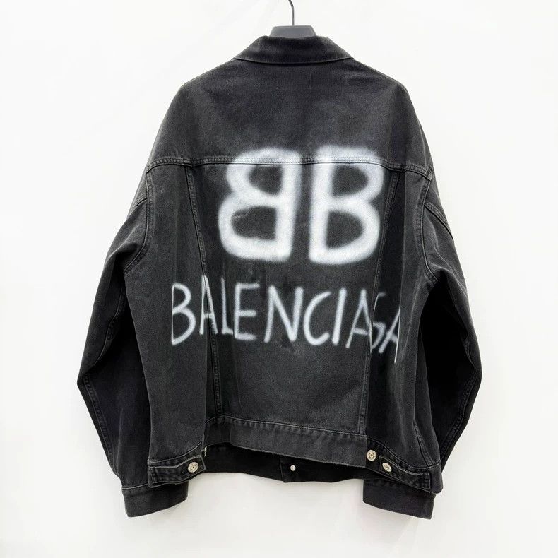 Balenciaga Balenciaga Double b painted logo denim jacket coat Size US XS / EU 42 / 0 - 1 Thumbnail