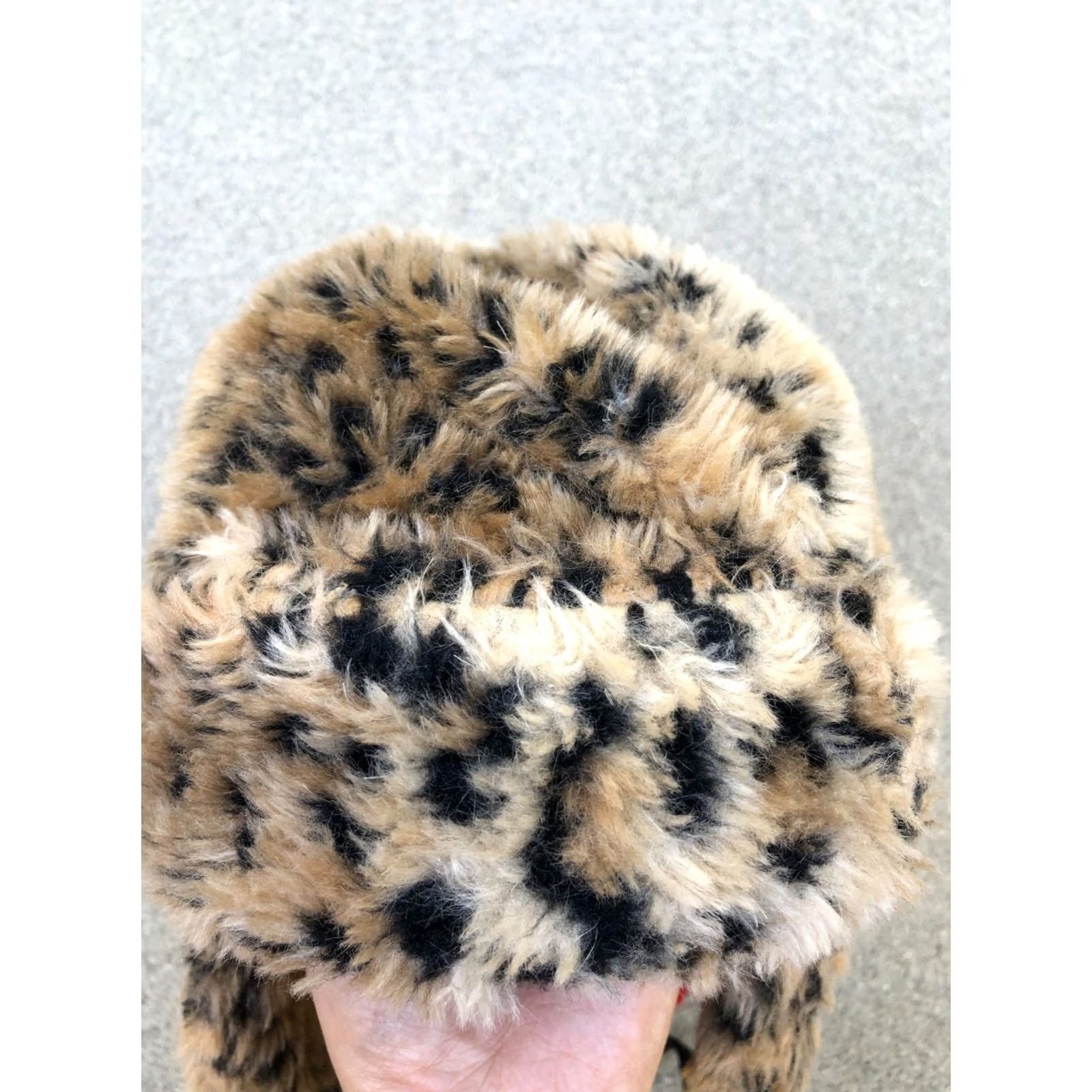 Needles Pins and Needles Hat Womens One Size Brown Cheetah Fuzzy Women Aviator Dog Ears Cap Size ONE SIZE - 3 Thumbnail