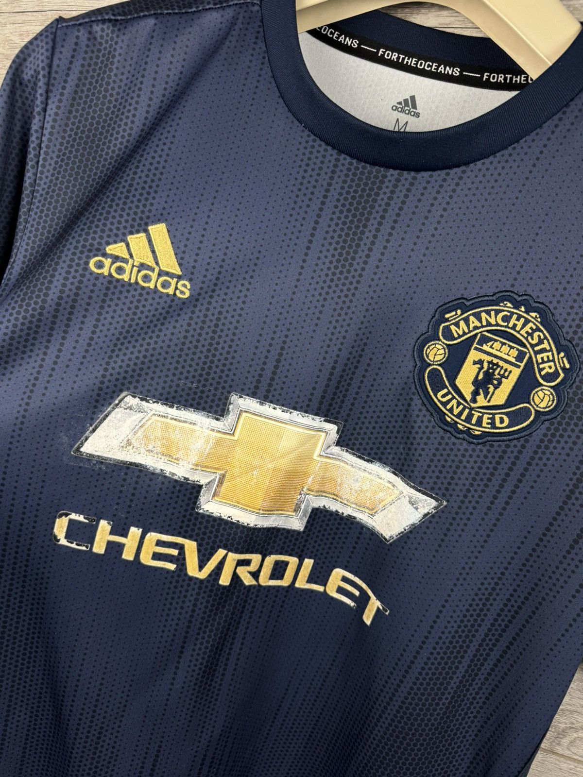 Adidas FOOTBALL T-SHIRT ADIDAS MANCHESTER UNITED SIZE M JERSEY Size US M / EU 48-50 / 2 - 5 Thumbnail