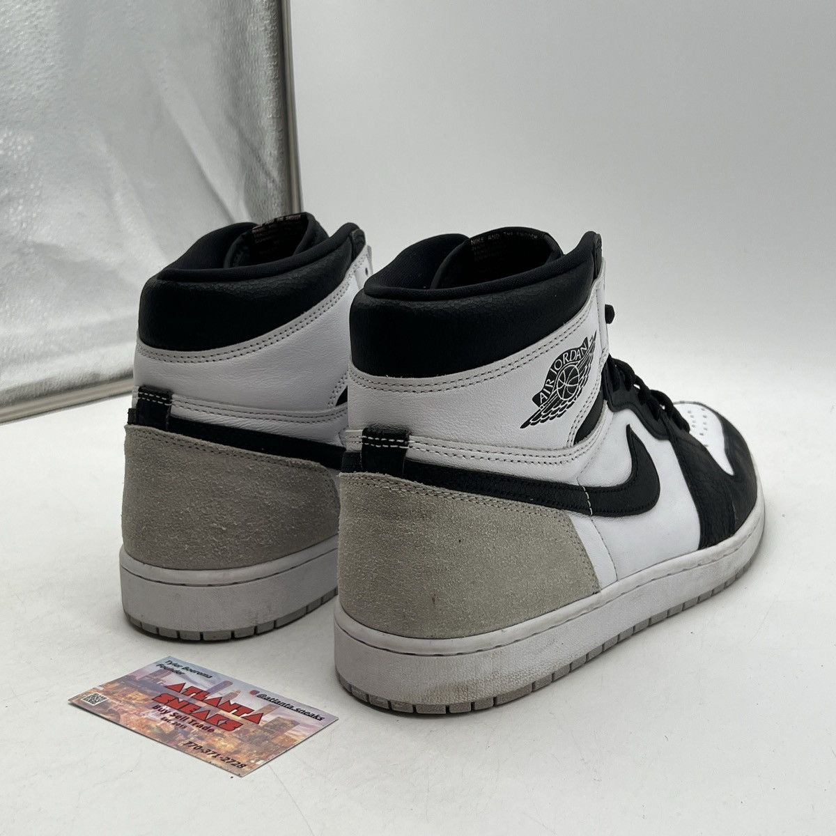 Nike Air Jordan 1 high stage haze Size US 12 / EU 45 - 5 Thumbnail