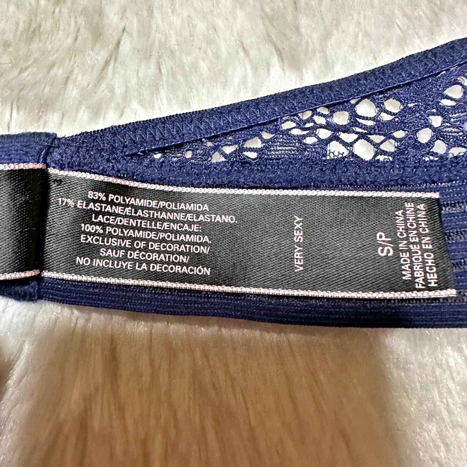 Victoria's Secret NEW Victoria’s Secret Very Sexy Lace Halter Bralette Size S Size ONE SIZE - 7 Thumbnail