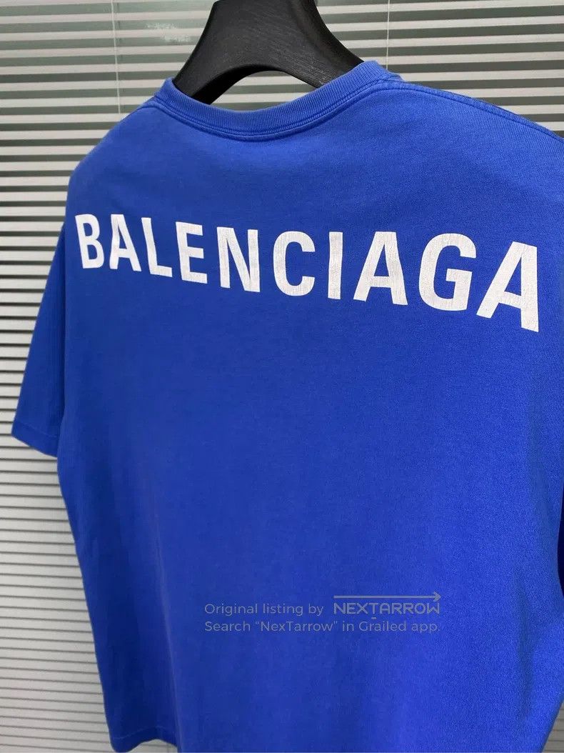 Balenciaga Balenciaga Short-sleeve T-shirt with back letter print log Size US XS / EU 42 / 0 - 4 Thumbnail