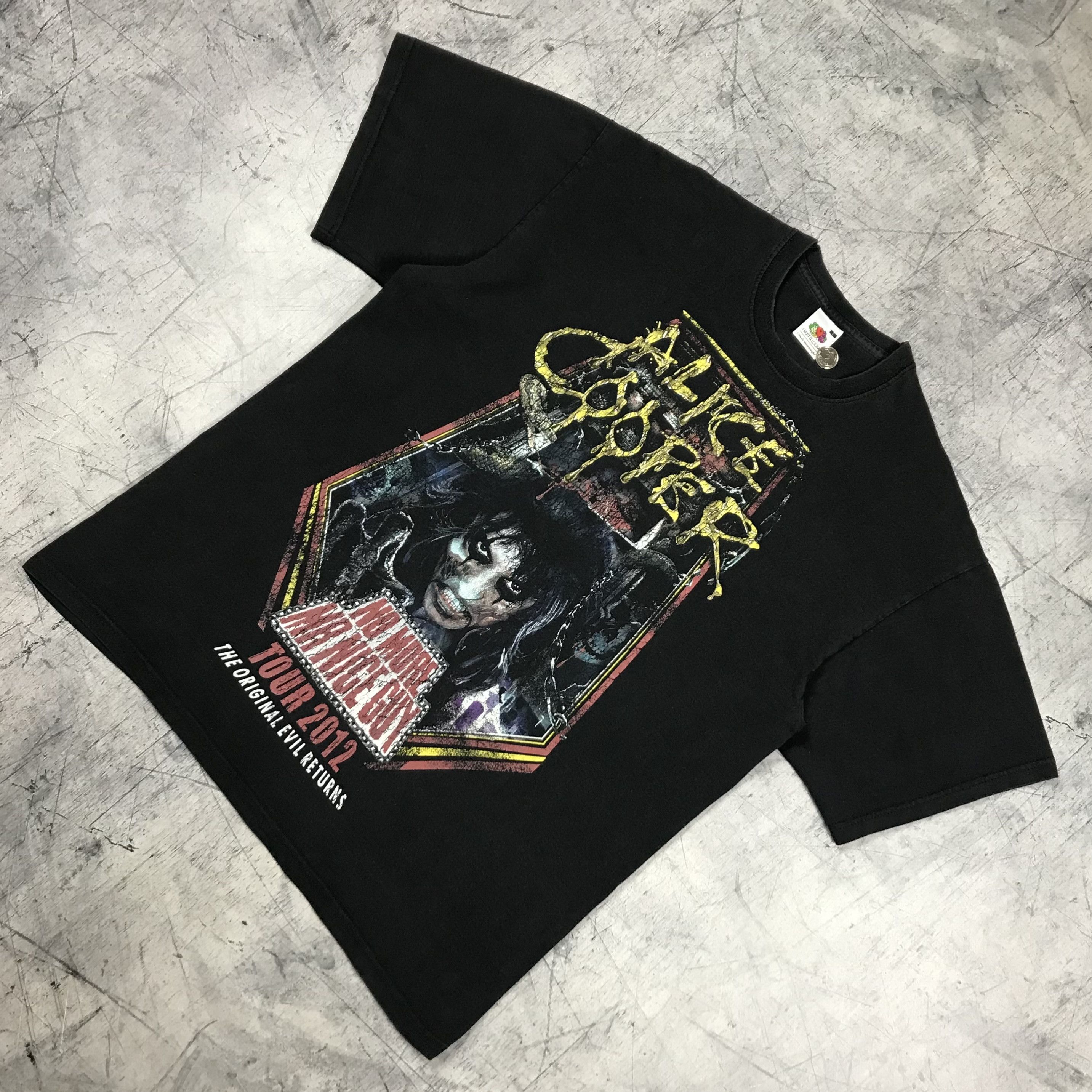 Band Tees Alice Cooper No More Nice Guy Tour Tee Size US L / EU 52-54 / 3 - 3 Thumbnail