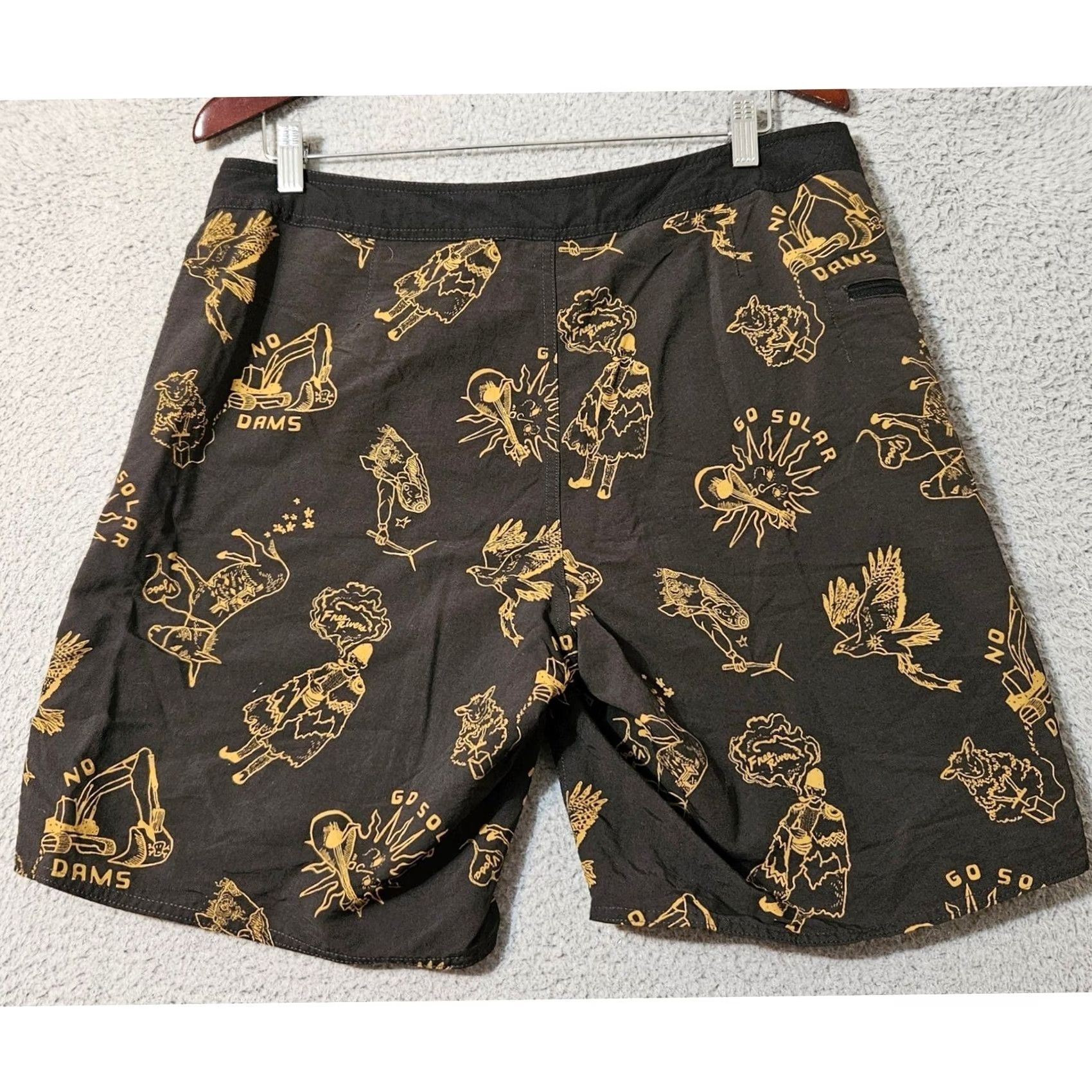 Patagonia Patagonia Boardshorts Mens 34 Wavefarer Bottom Regular 19" Black Yellow Solid Mens Size US 34 / EU 50 - 2 Thumbnail