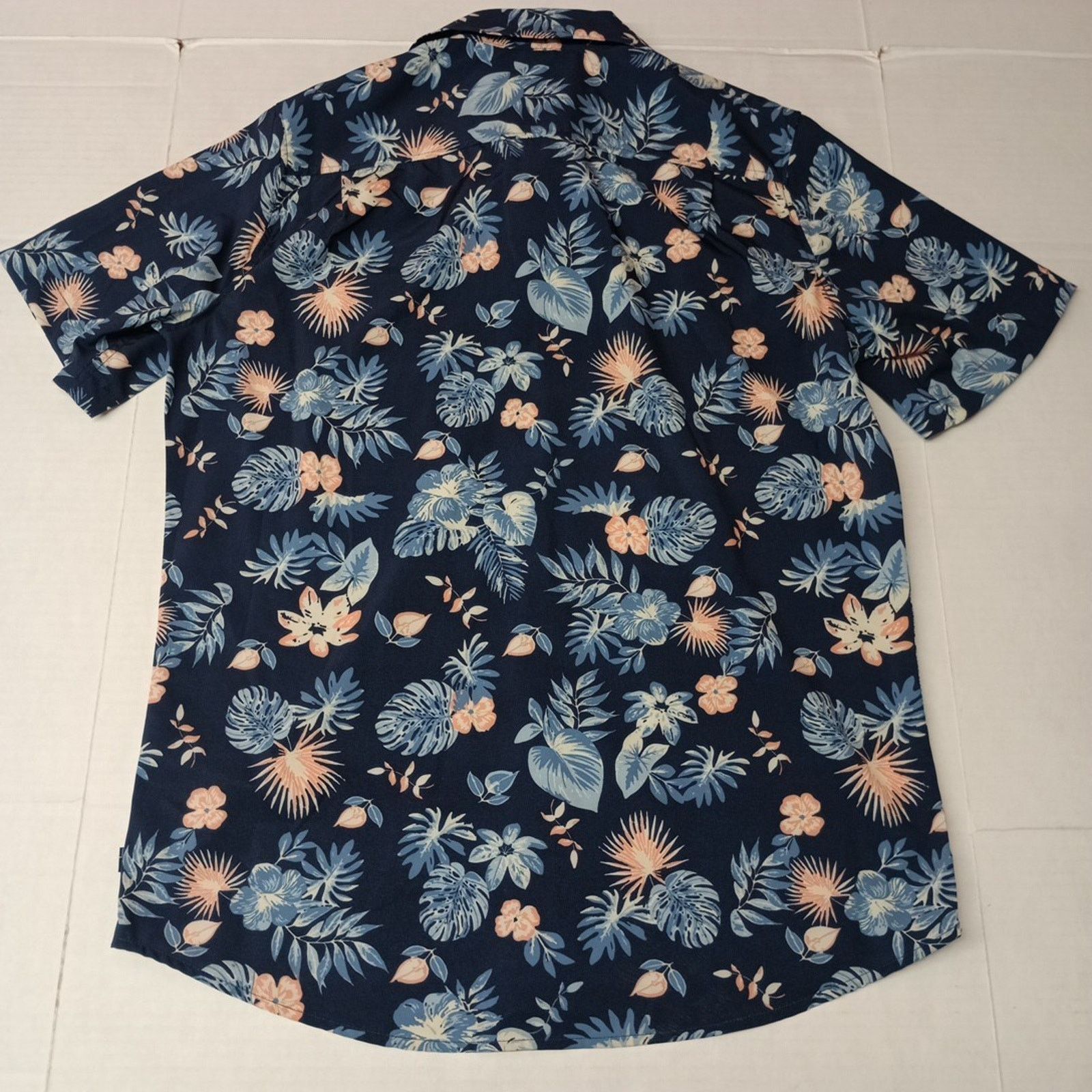Chaps Chaps Woven Shirt Men's Size M Blue Floral Stretch UPF 50 Size US M / EU 48-50 / 2 - 8 Thumbnail