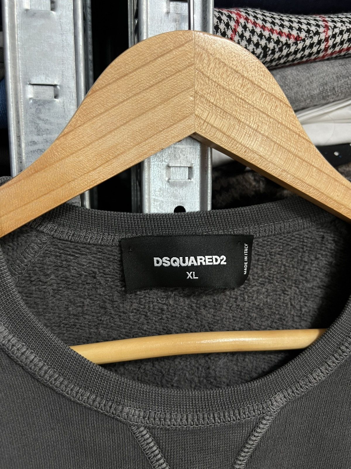 Dsquared2 Dsquared2 Men’s Multi Patch Detailed Sweatshirt Cotton Sz XL Size US XL / EU 56 / 4 - 5 Thumbnail