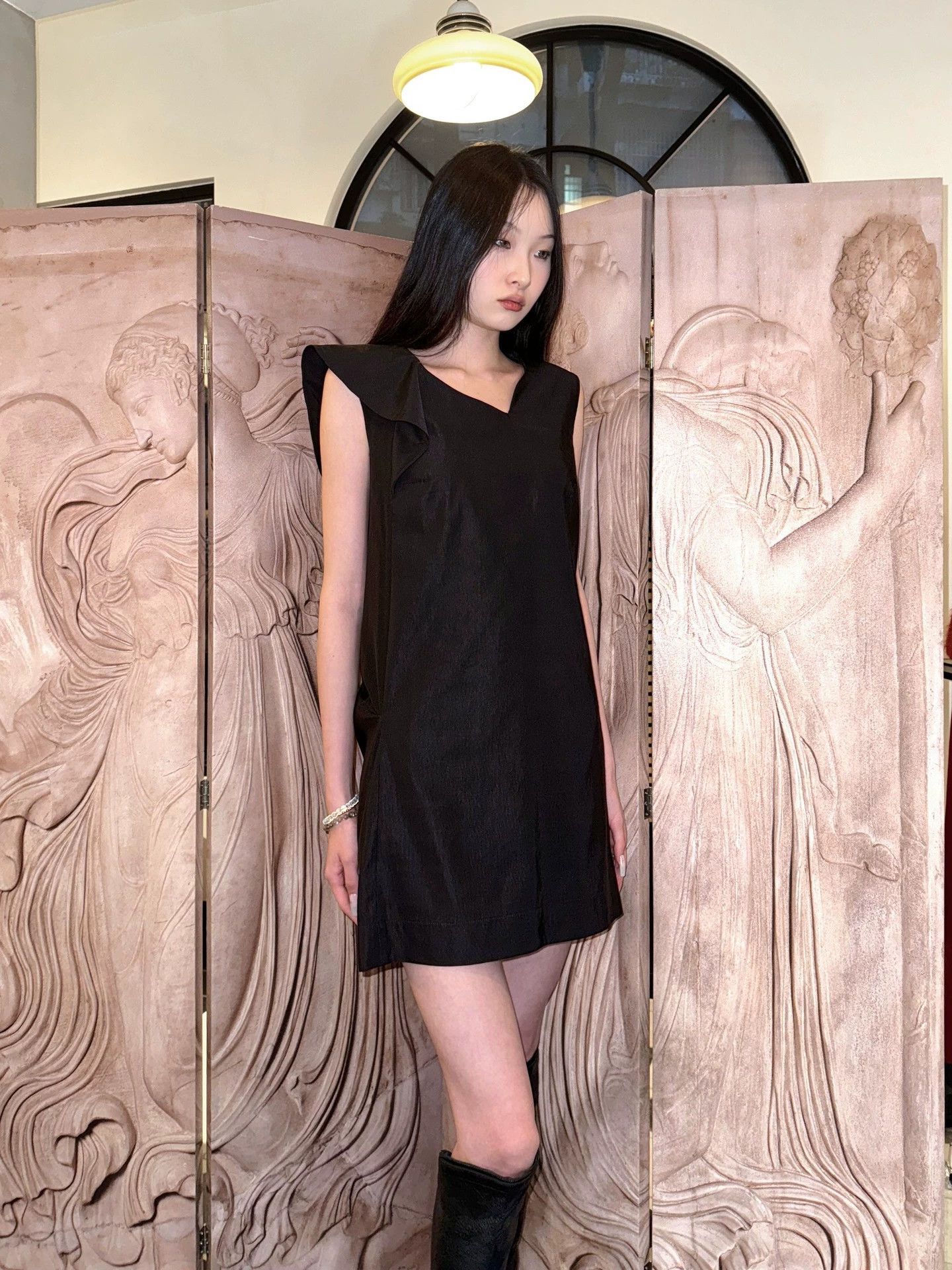 Essentiel Antwerp Antwerp Vintage Asymmetric Straight Dress 36 Size XS / US 0-2 / IT 36-38 - 1 Thumbnail