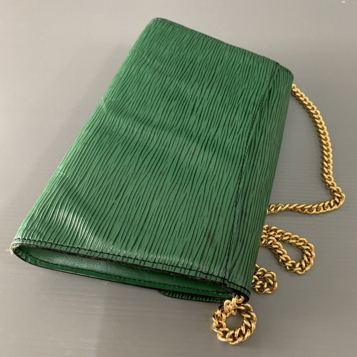 Louis Vuitton Louis Vuitton Epi Leather Pochette Bag Size ONE SIZE - 8 Thumbnail