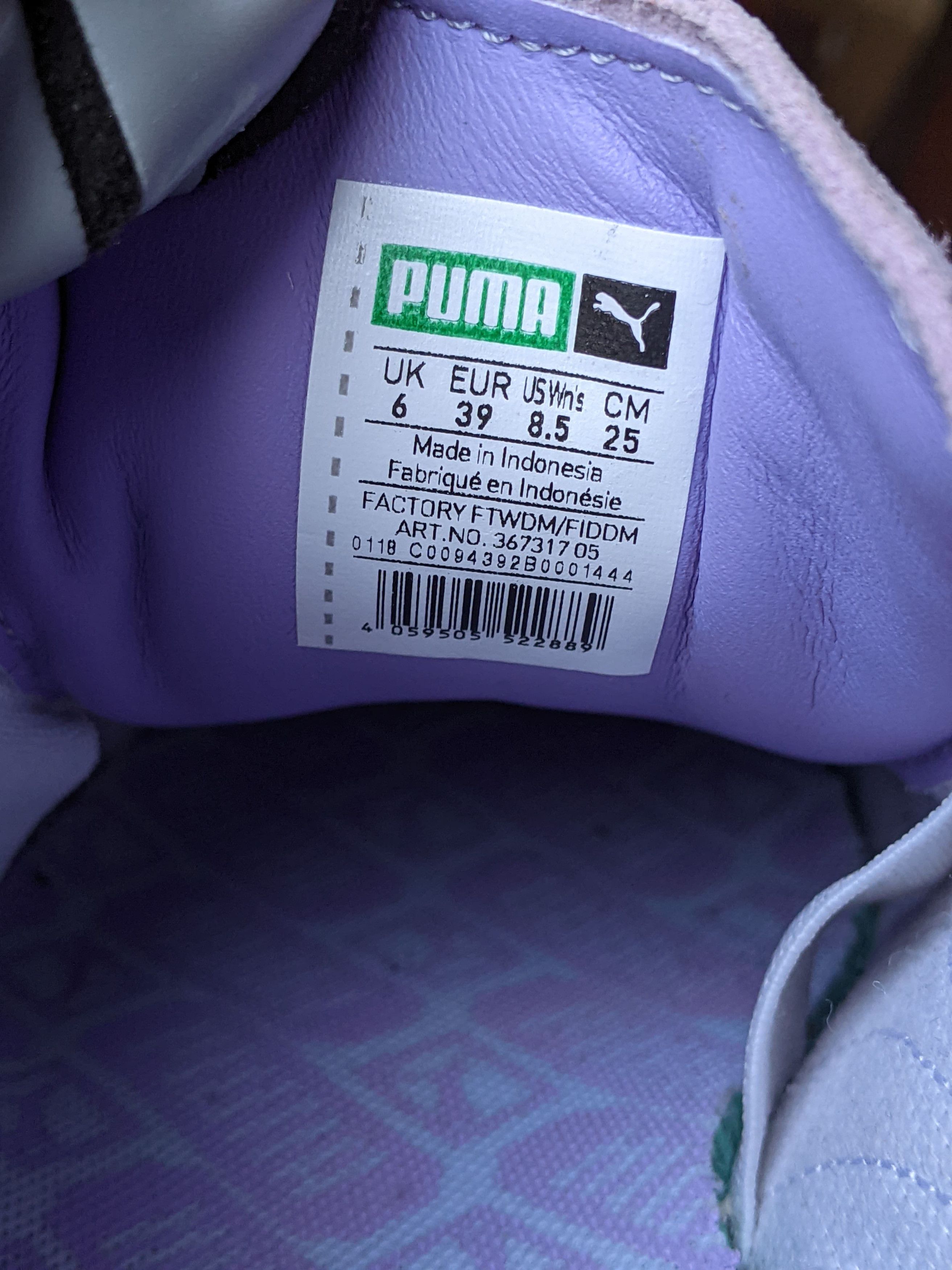 Puma *NEW* Puma Suede Bow Womens Sneaker Clyde Cat MCM Rhuigi Size US 8.5 / IT 38.5 - 19 Thumbnail