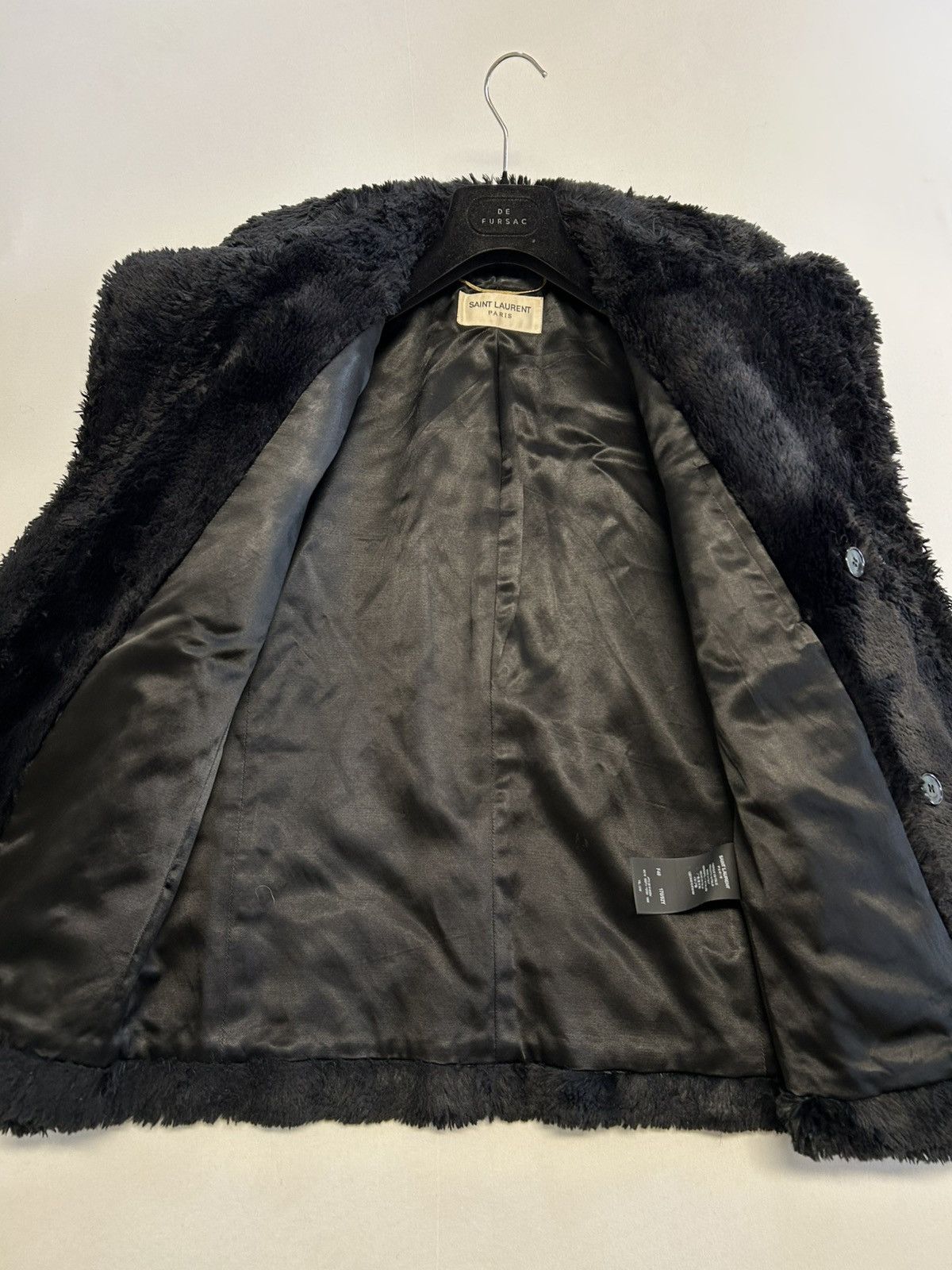 Saint Laurent Paris Fall/Winter 2019 Double-Breasted Fur Coat Size US S / EU 44-46 / 1 - 7 Thumbnail