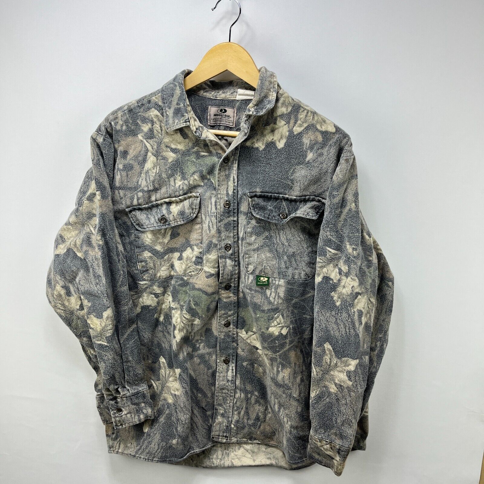 Vintage Vintage 90s Sun Faded Realtree Camo Mossy Button-Up Medium Size US M / EU 48-50 / 2 - 1 Thumbnail