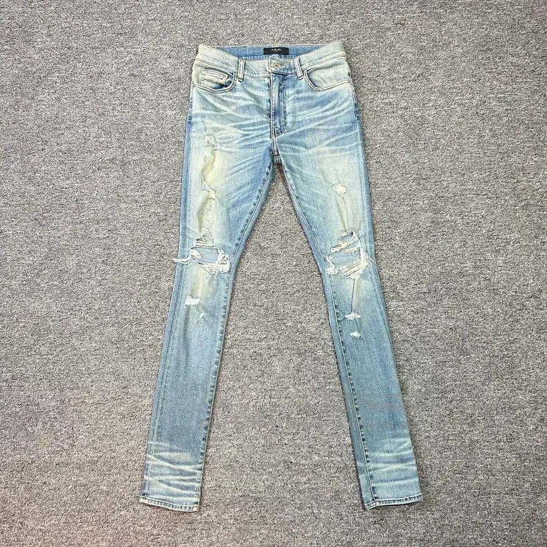 Amiri Size 31 Ripped jeans