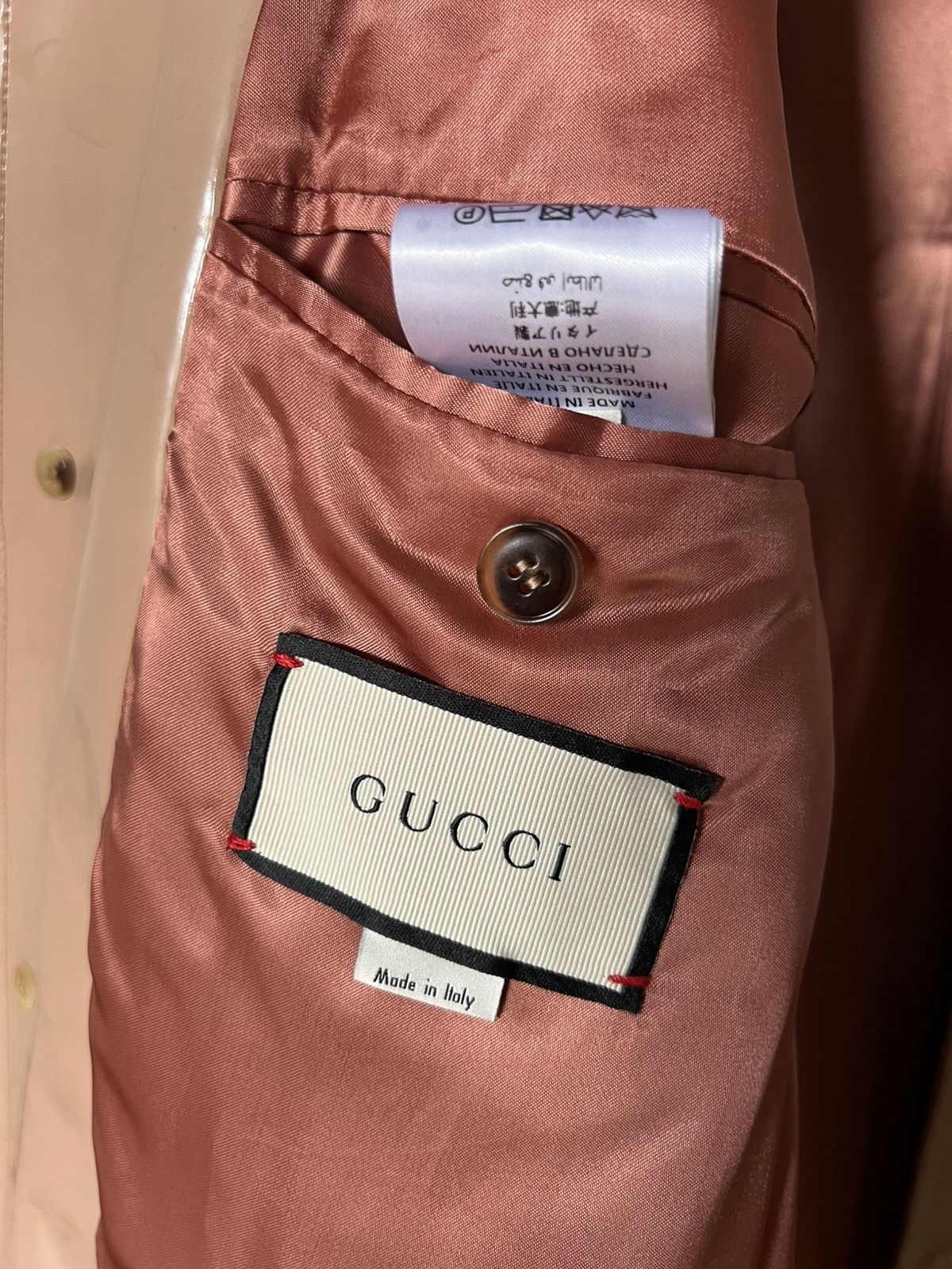 Gucci Gucci 2018 ready to wear Fall Vinyl Coat Size US L / EU 52-54 / 3 - 9 Thumbnail
