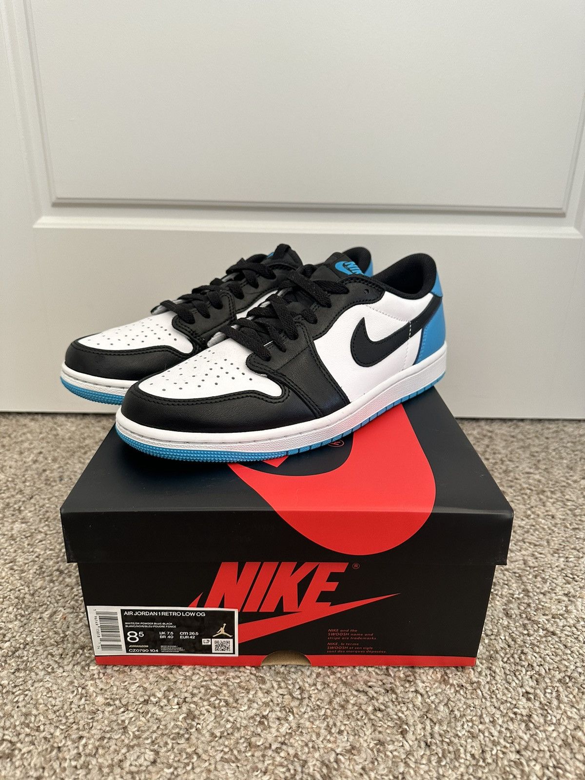 aj1 low powder blue