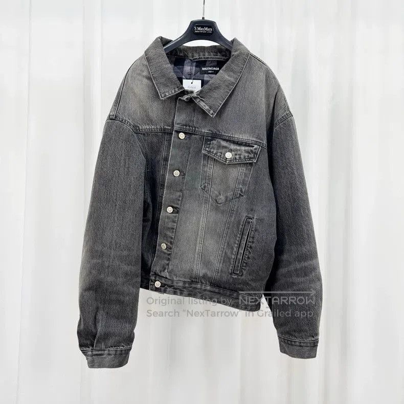 Balenciaga Balenciaga Washed Denim Jacket. Size US M / EU 48-50 / 2 - 1 Thumbnail
