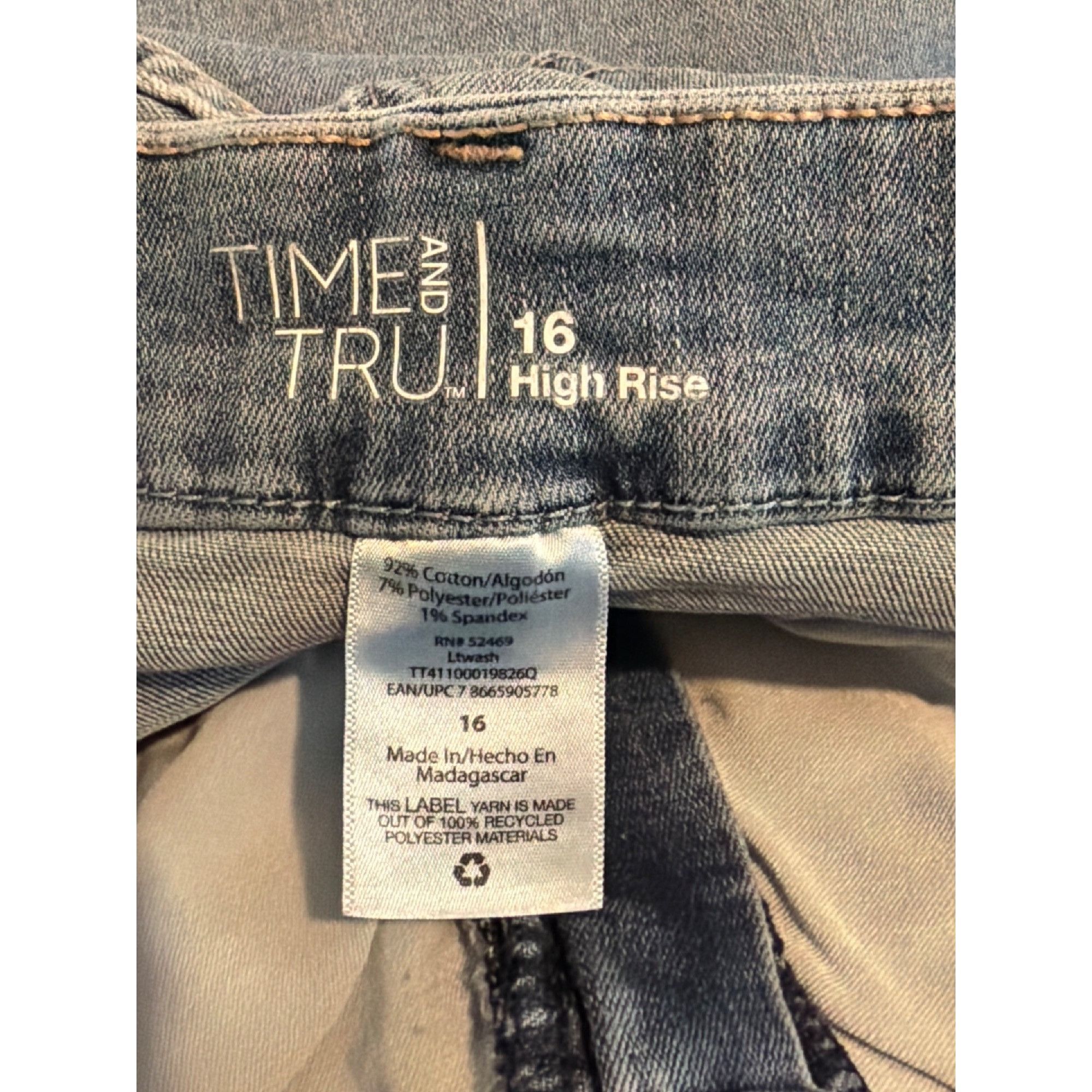 Other Time Tru High Rise Denim Jeans Light Wash Raw Hem 5 Pocket S Size 38" / US 16 / IT 52 - 4 Thumbnail