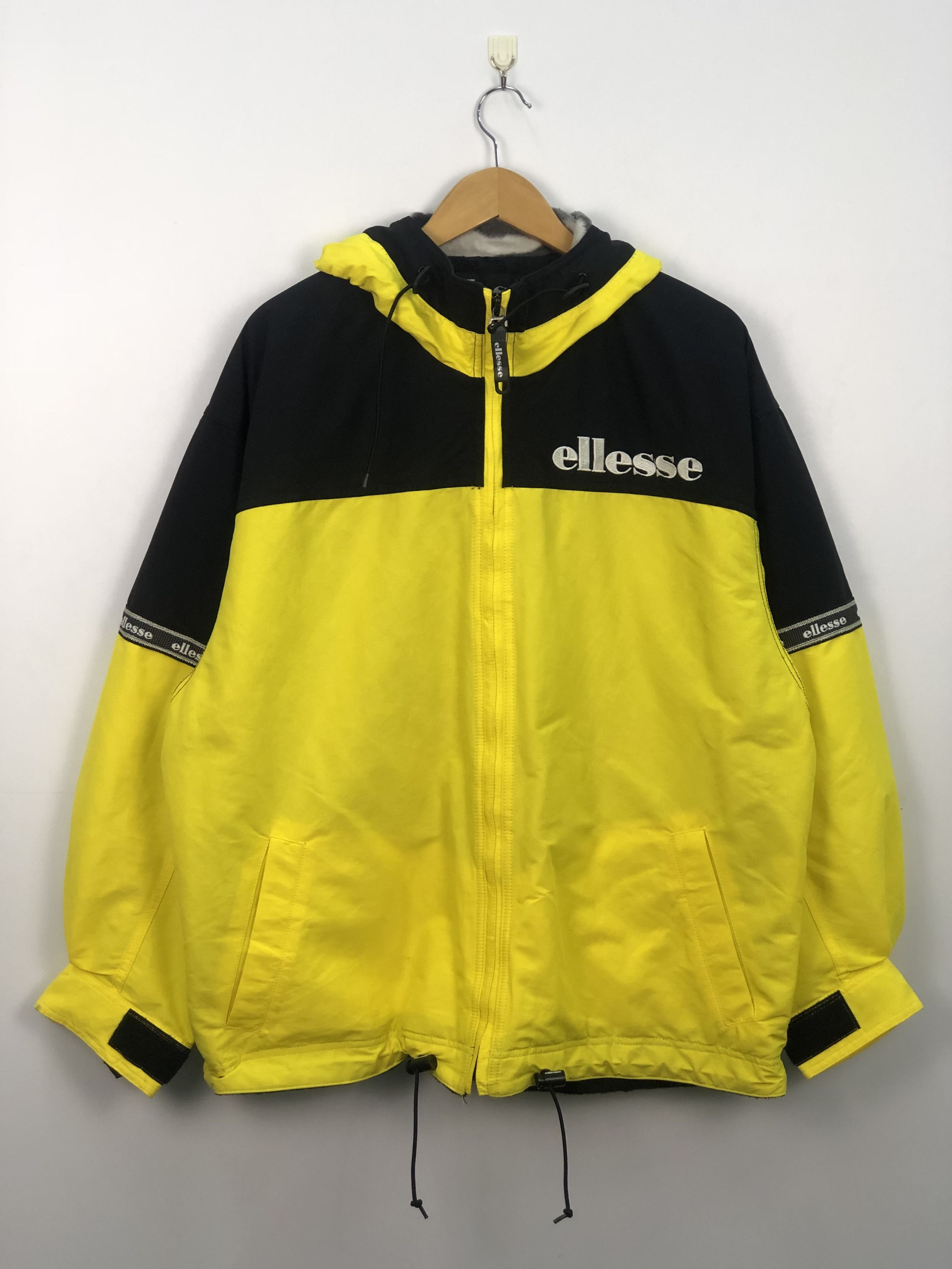 Ellesse Vintage Ellesse Surfing Zipper Jacket J0218 Size US L / EU 52-54 / 3 - 1 Thumbnail