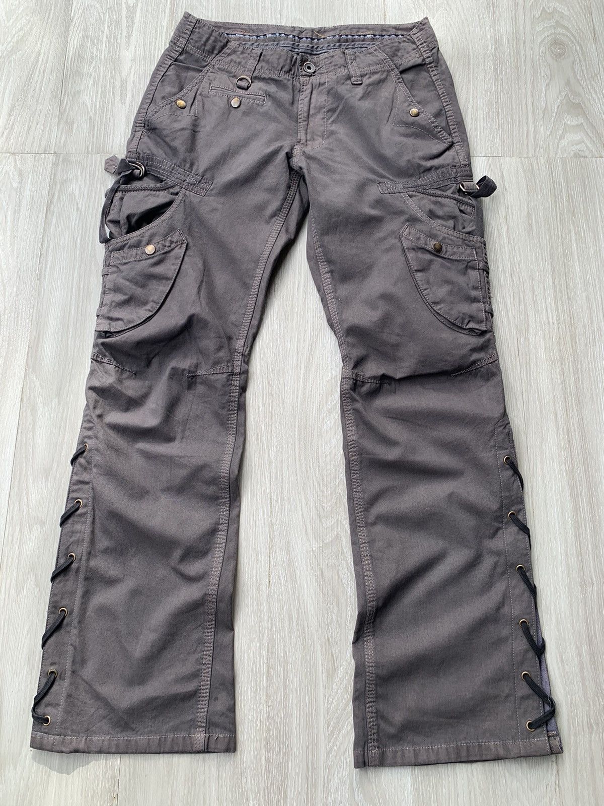 5351 POUR LES HOMMES NICOLE CLUB FOR MEN lace upcargo pants Size US 27 - 1 Thumbnail
