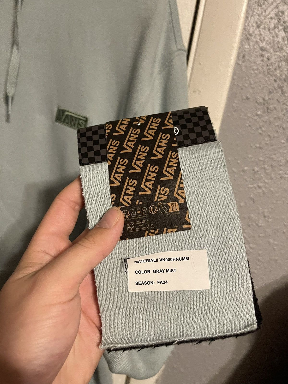 Vans NWT Vans Box Logo Hoodie Size US M / EU 48-50 / 2 - 3 Thumbnail