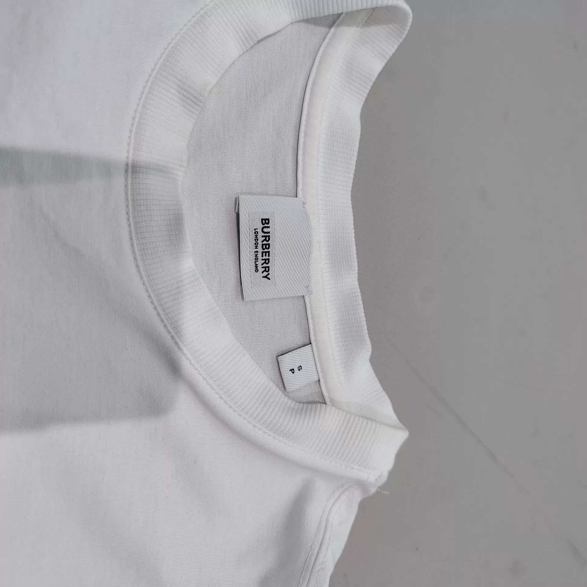Burberry Burberry Classic Short Sleeve T-Shirt 99 New S Oversized Size US S / EU 44-46 / 1 - 3 Thumbnail