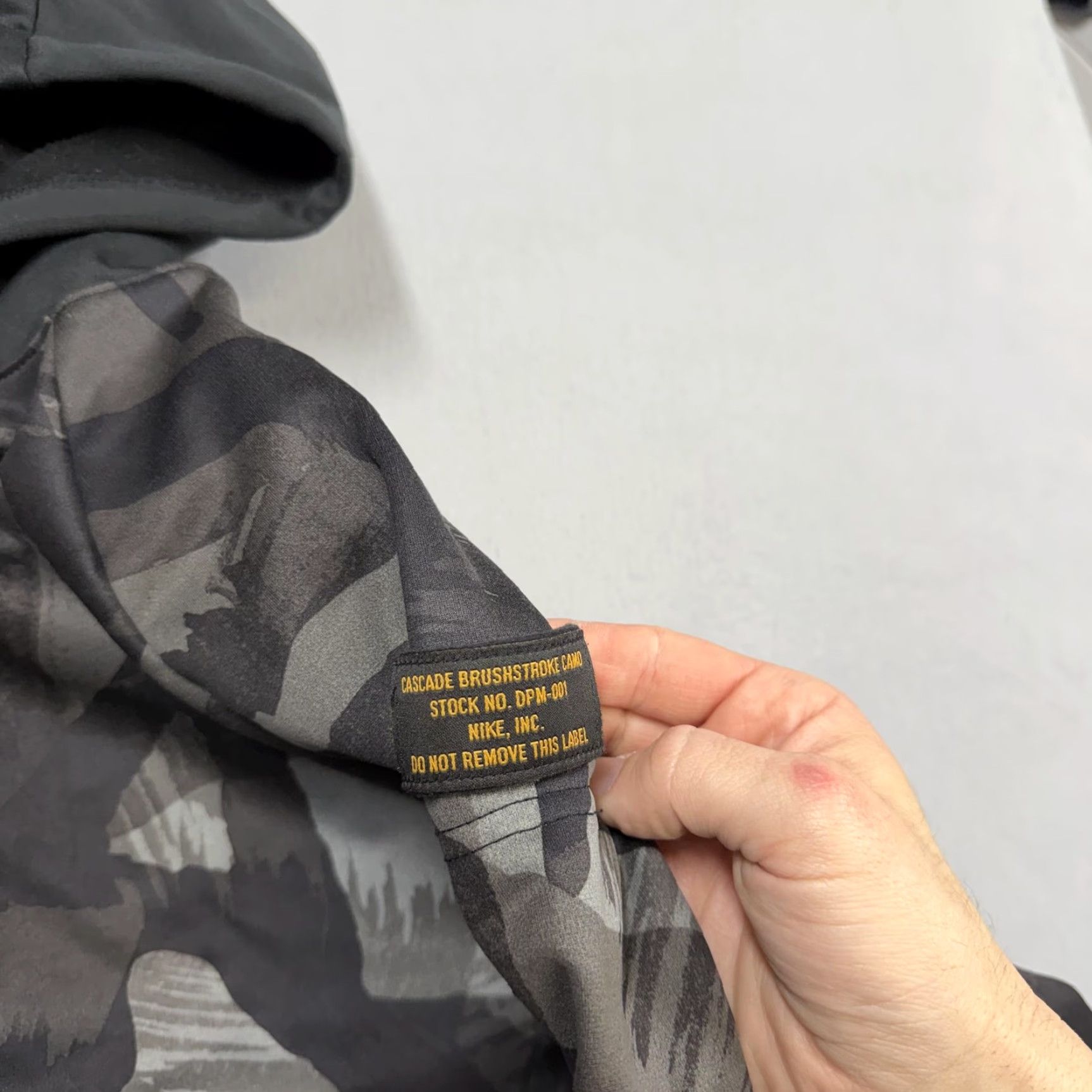 Nike Nike Hoodie Mens Large Gray Camo Therma-FIT Fleece Pullover Logo Sweatshirt Size US L / EU 52-54 / 3 - 3 Thumbnail