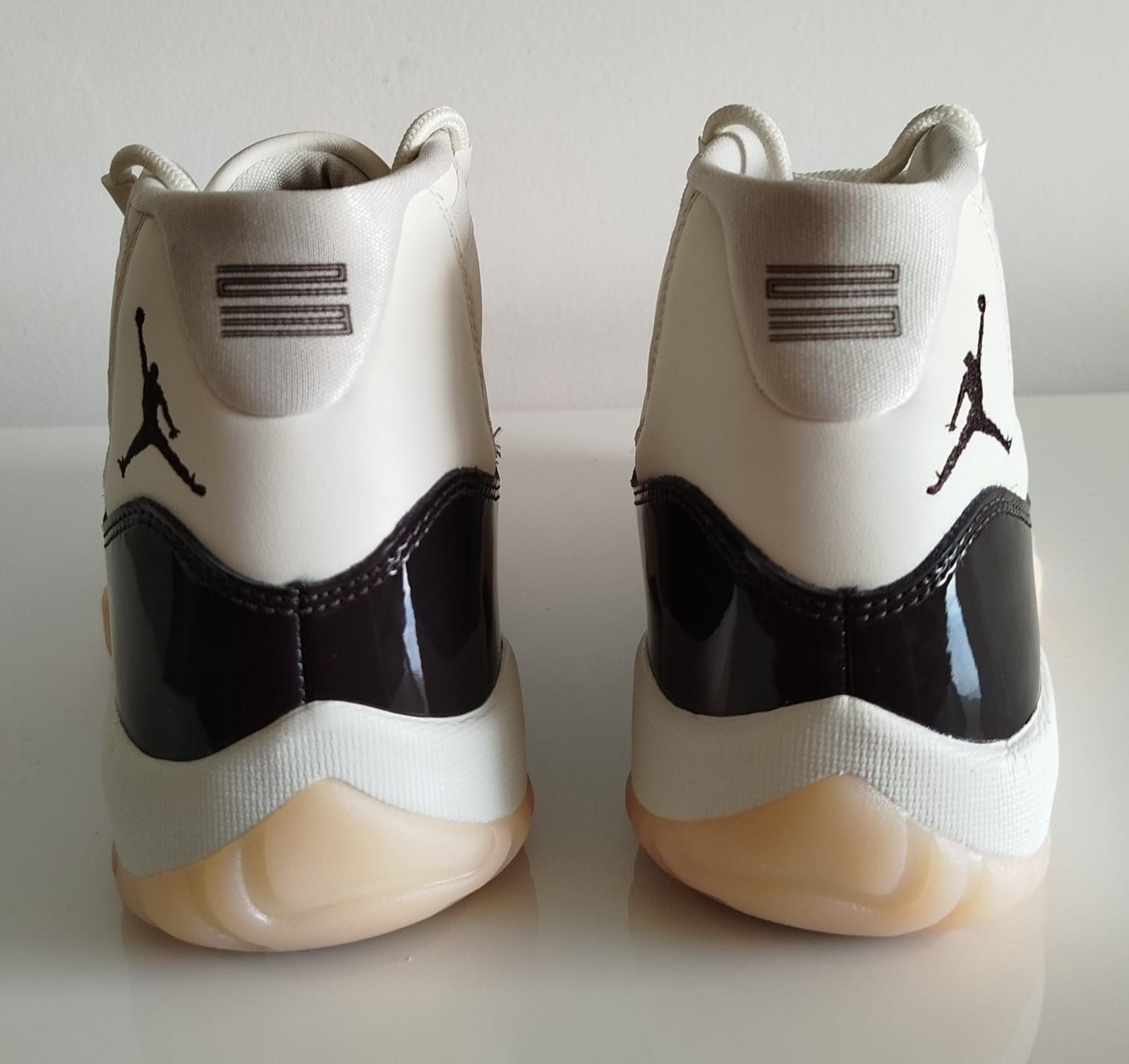 Jordan Brand Jordan 11 Retro Mid Neapolitan AR0715-101 Size US 7 / IT 37 - 4 Thumbnail