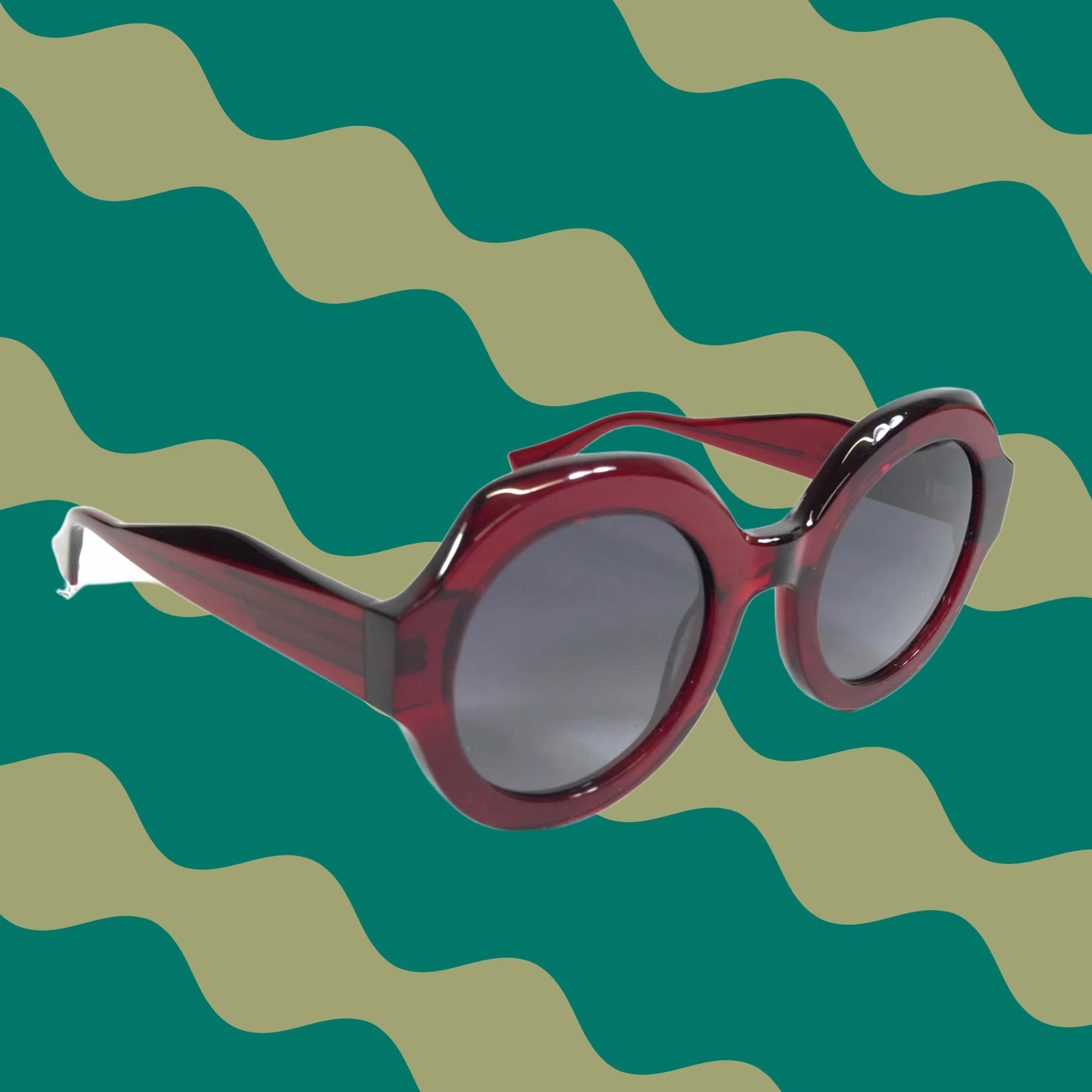 Nathalie Blanc Sunglasses JOHANNA 287 Black Red Frames with Blue Gradient Pink Vintage VINTAGE Nathalie Blanc Women main image 4