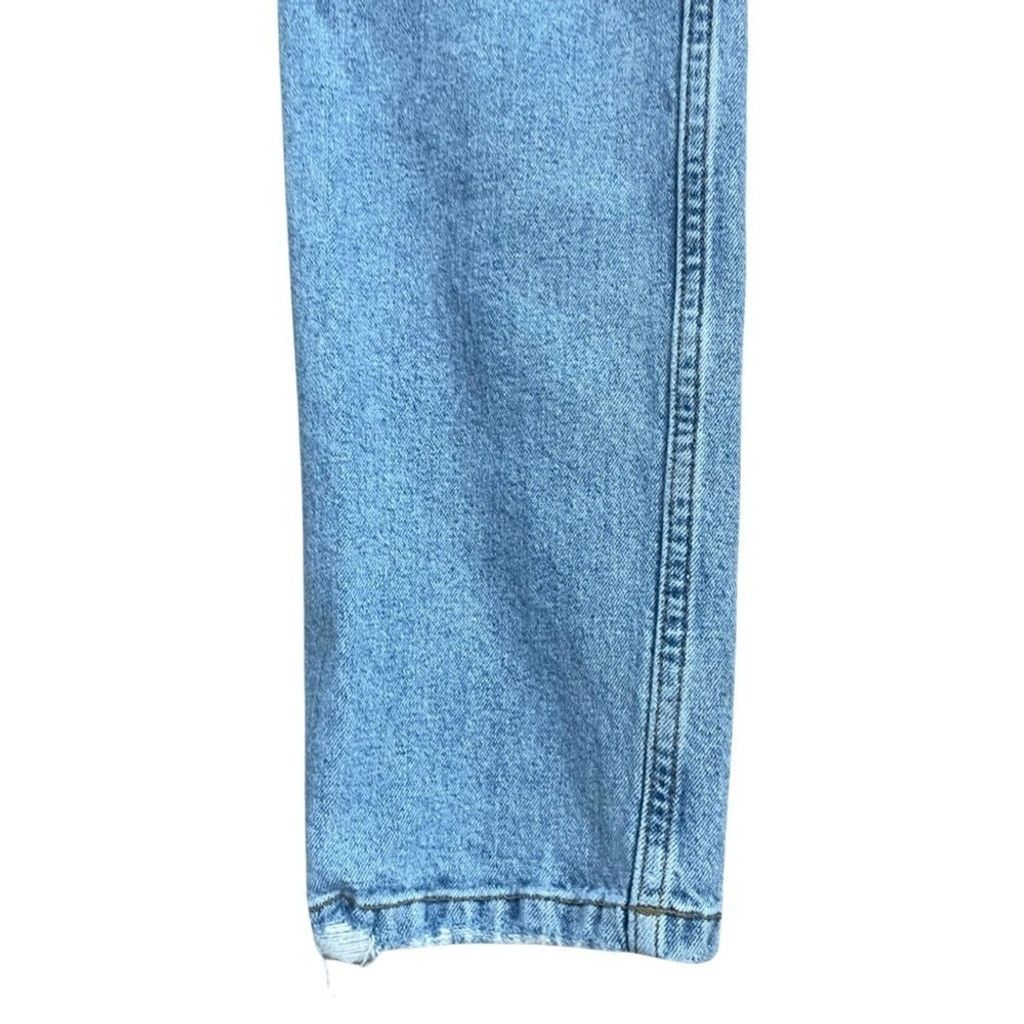 Bdg BDG Jeans Light-wash Blue Distressed Women’s Size 30. Size 30" / US 8 / IT 44 - 9 Thumbnail