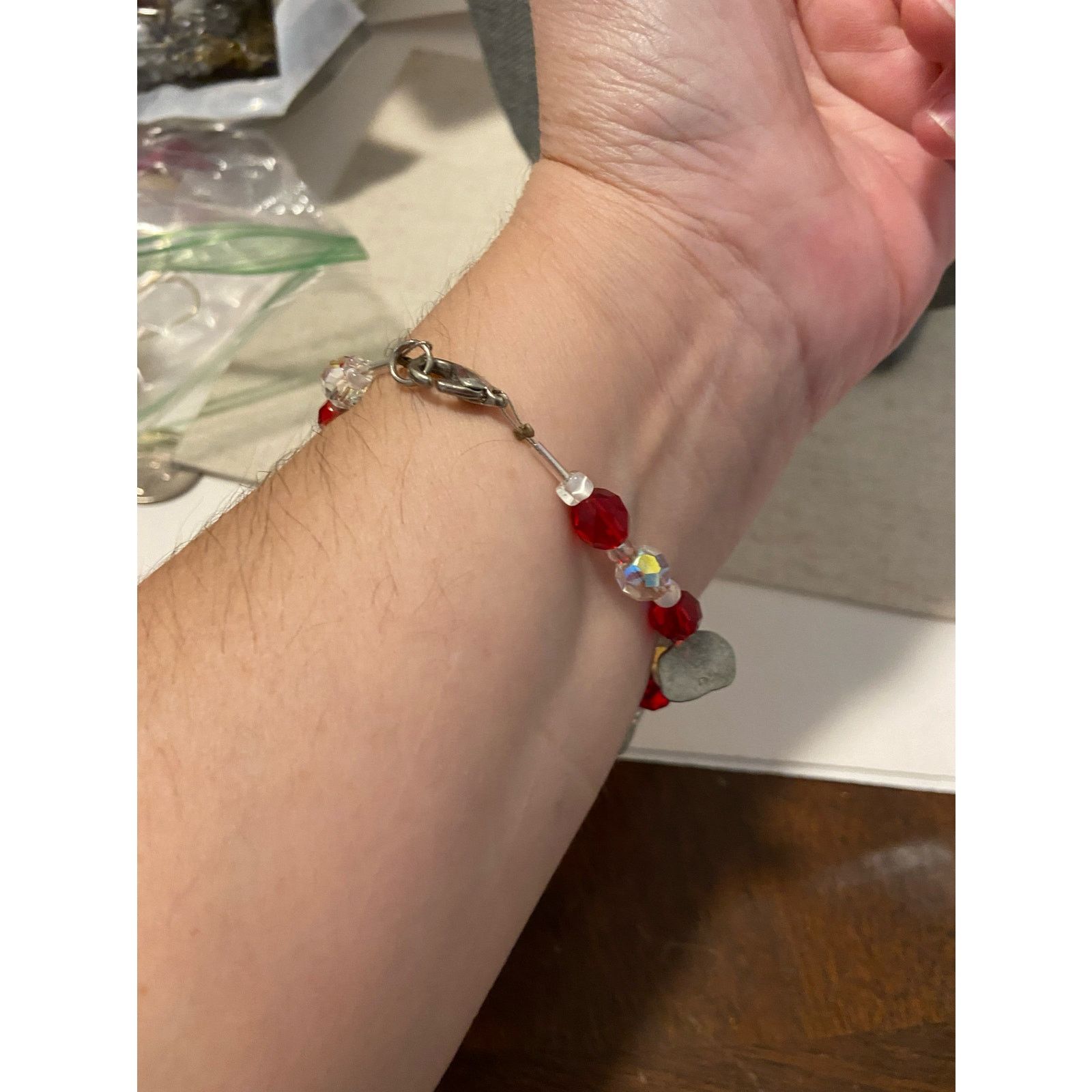 Handmade believe bracelet red and white beads Size ONE SIZE - 4 Thumbnail