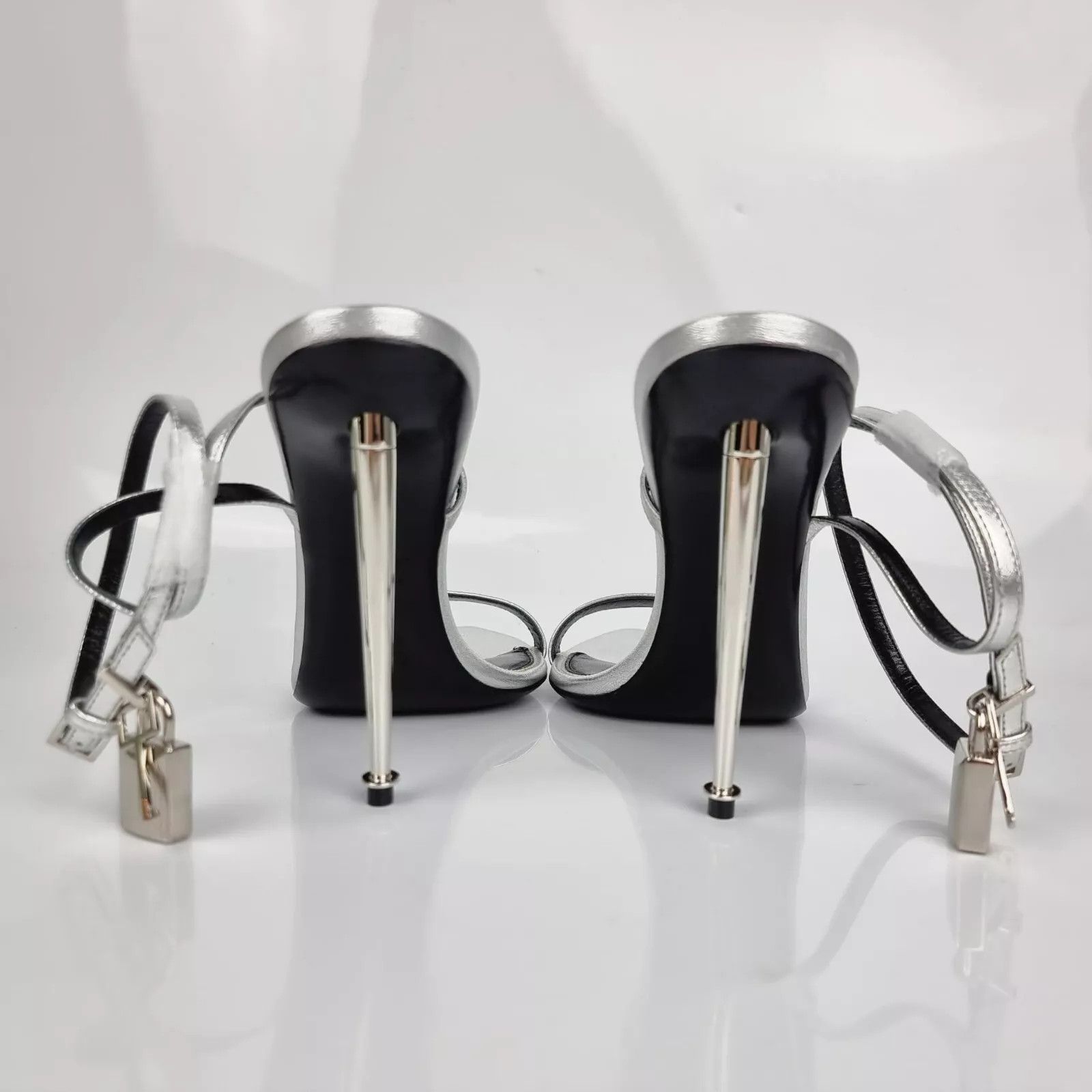 Tom Ford TOM FORD Padlock Silver Laminated Leather 105mm Sandals Size US 7 / IT 37 - 5 Thumbnail